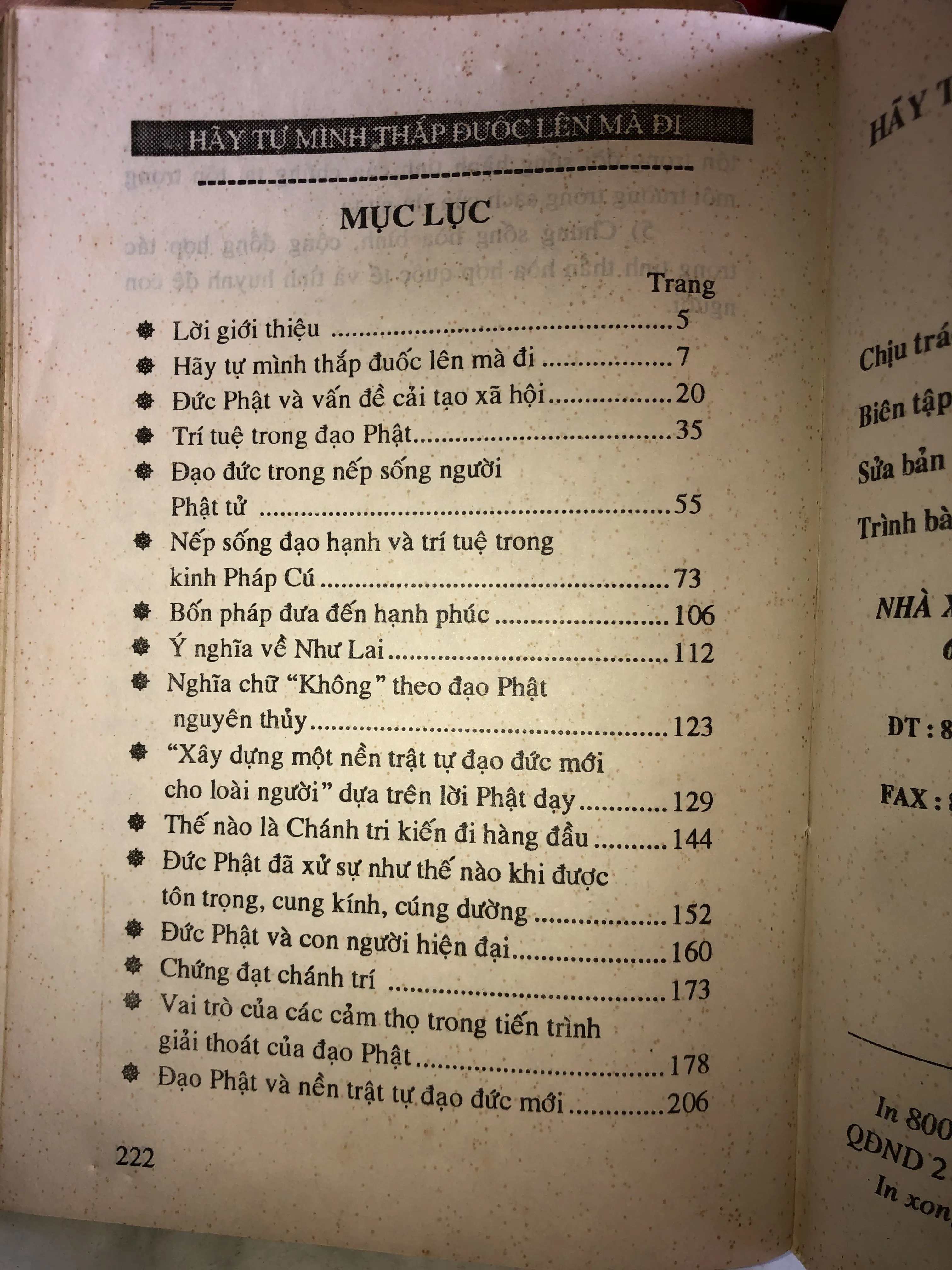 Hãy tự mình thắp đuốc lên - Thích Minh Châu 1001189