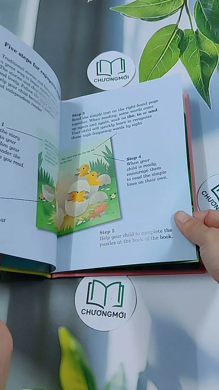 First Readers: The Ugly Duckling - Hans Christian Andersen 634455