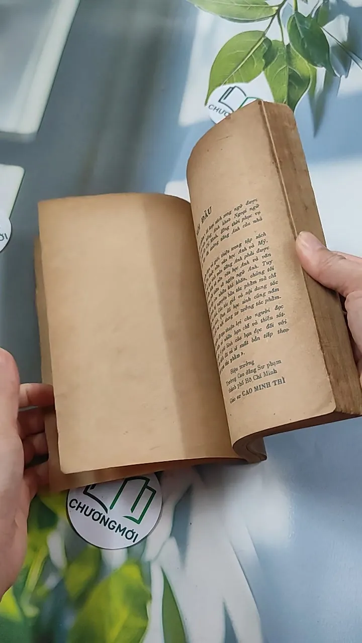 [XƯA] Cái Lều Của Chú Tom - Sách Song Ngữ (1985) - Harriet Beecher Stowe 776092