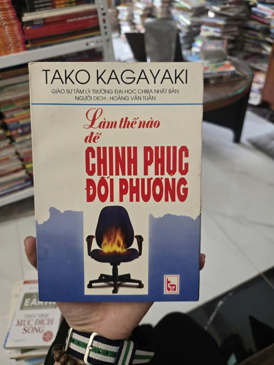 làm thế nào để chinh phục đối phương