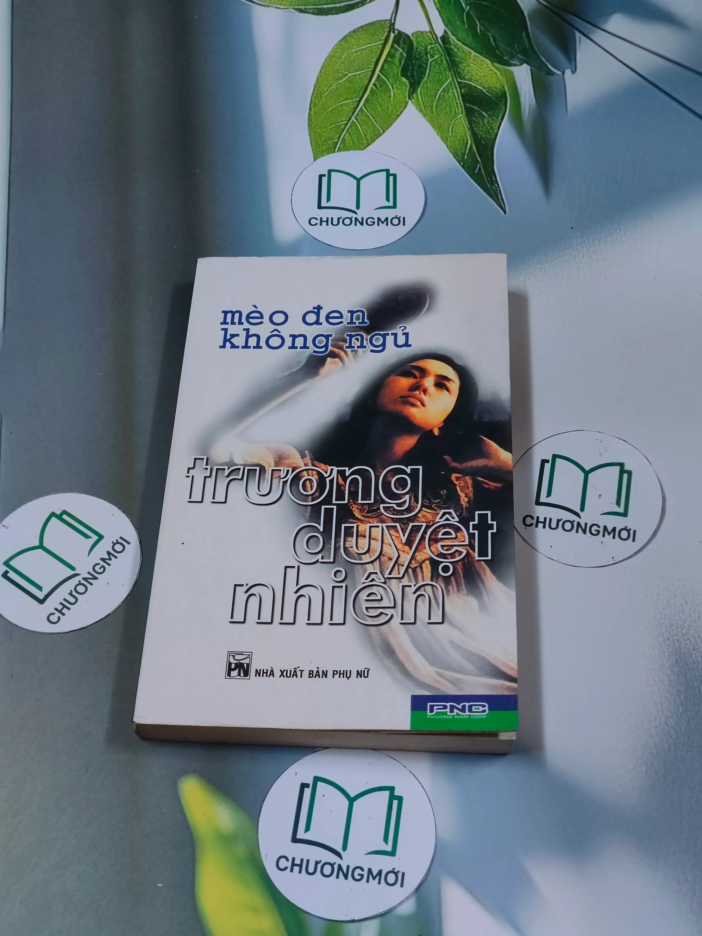 Mèo đen không ngủ - Trương Duyệt Nhiên