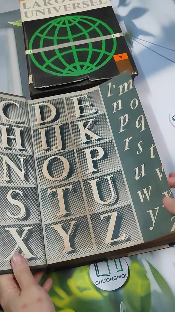 [MIỄN PHÍ BỌC SÁCH] Larousse Universel Vol 1 + 2 - Claude Augé 750844