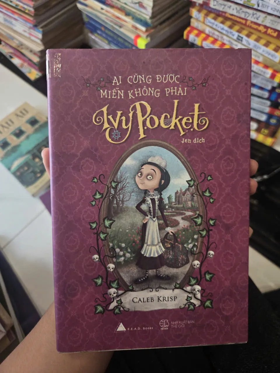 ai cũng được miễn không phải IvyPocket