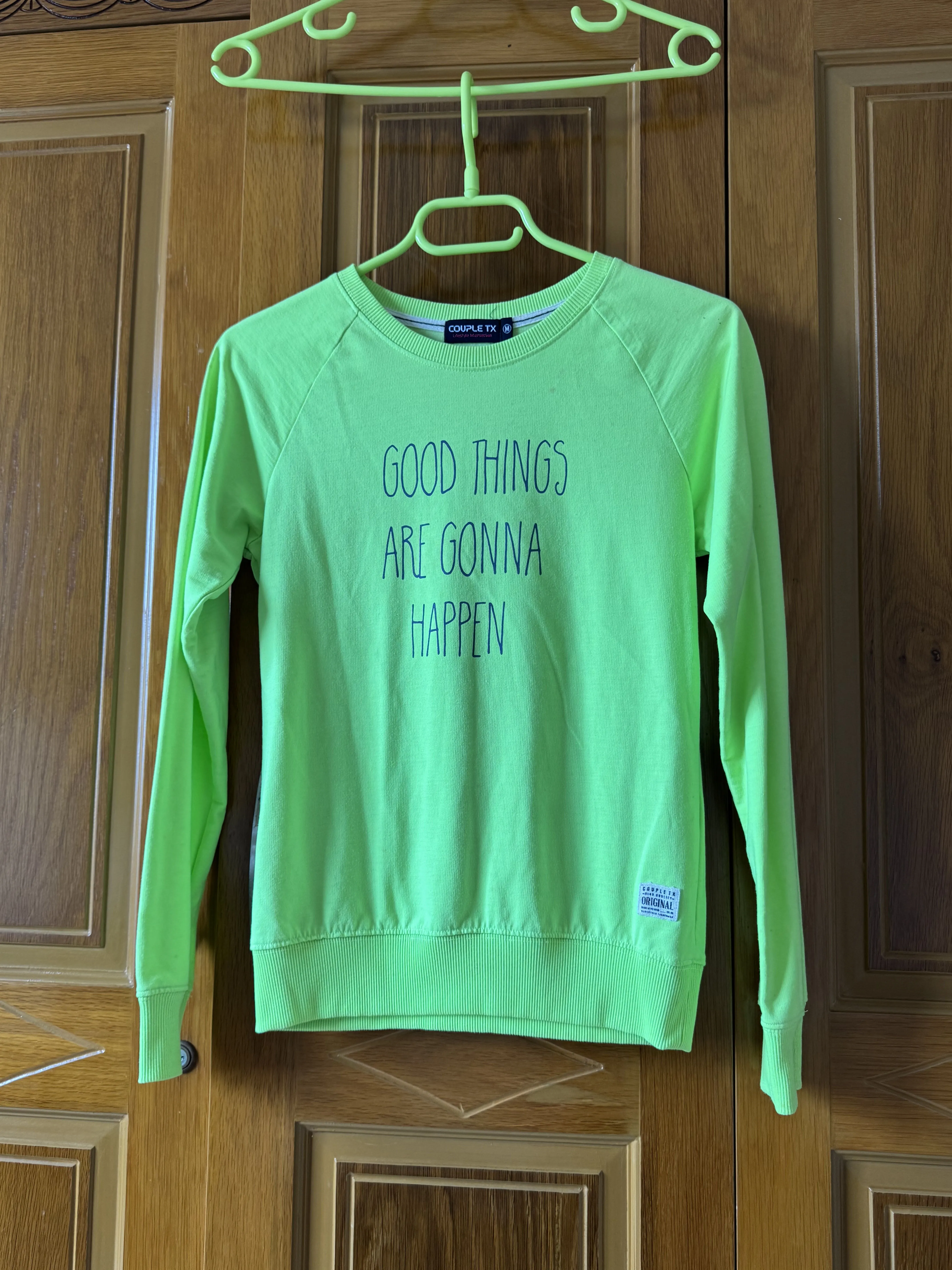 Áo thun nữ size M giá rẻ 1006002