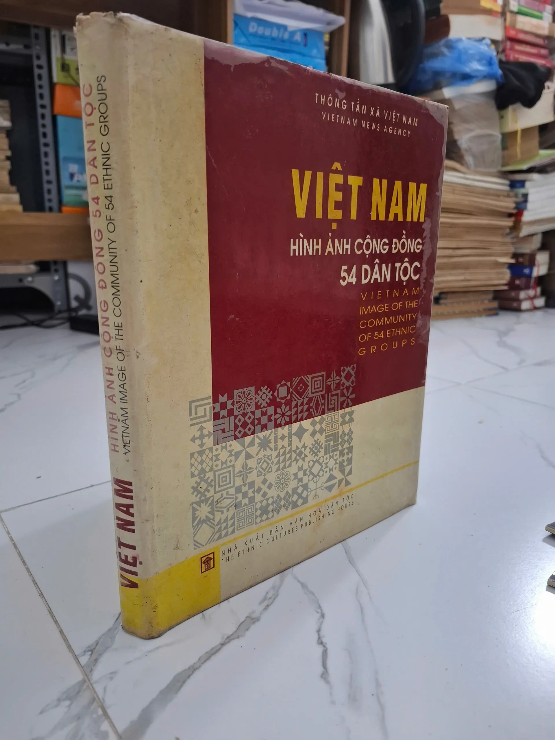 Việt Nam Hình ảnh Cộng đồng 54 Dân tộc - Thông tấn xã Việt Nam - Sách Ảnh Văn hóa