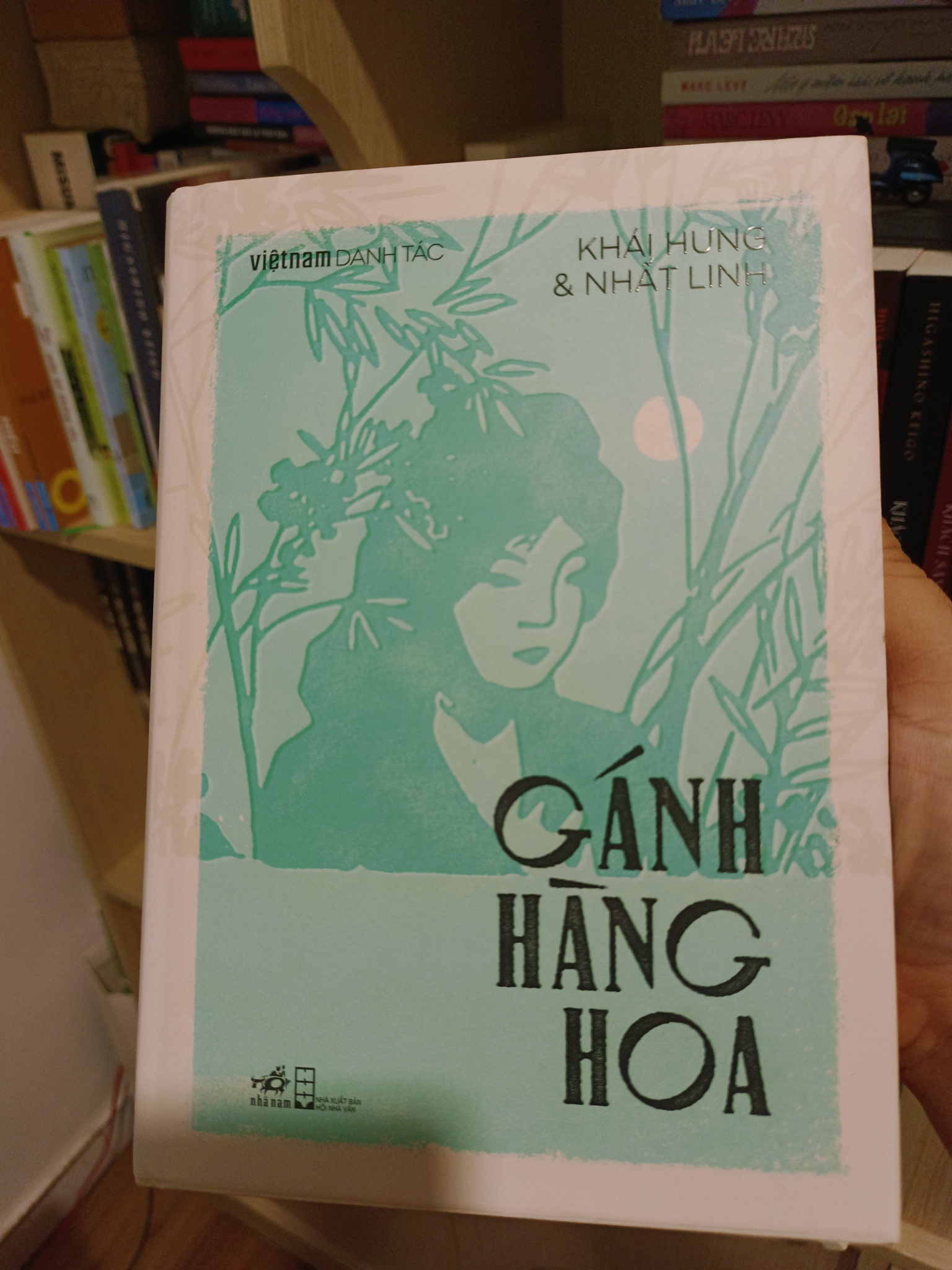 Gánh Hàng Hoa - Nhất Linh Khái Hưng