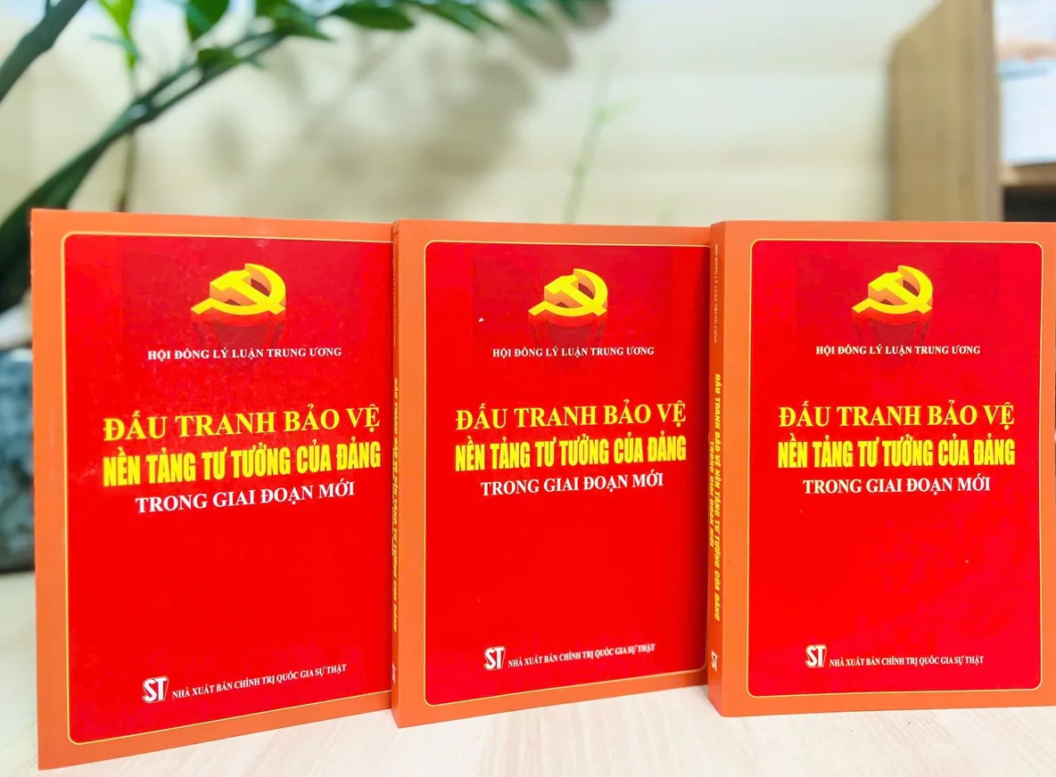 Đấu tranh bảo vệ nền tảng tư tưởng của Đảng trong giai đoạn mới