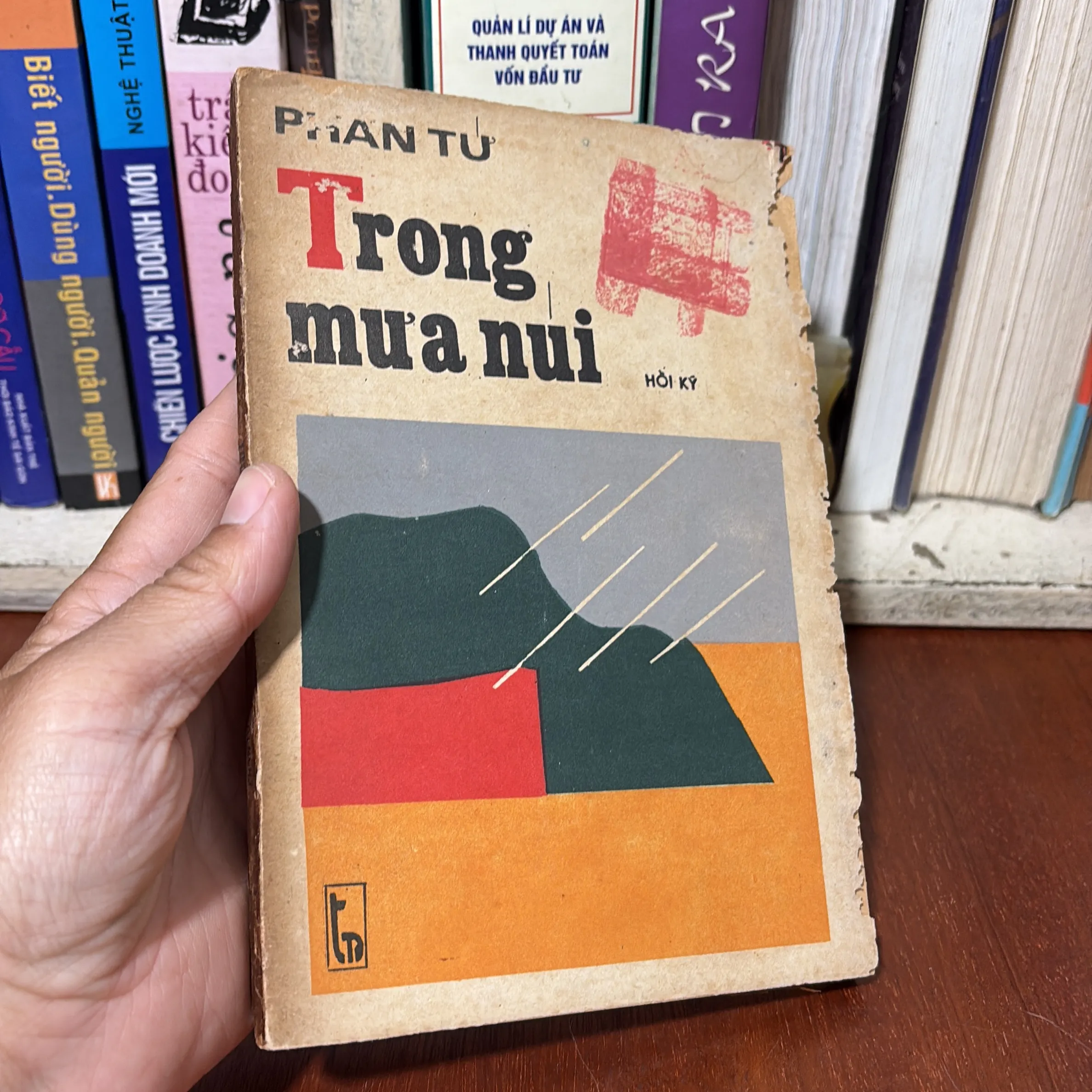 [Sưu Tầm] - II Hồi Ký: Trong Mưa Núi - Phan Tứ - 1985