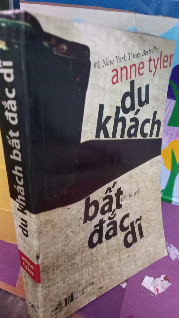 du khách bất đắc dĩ