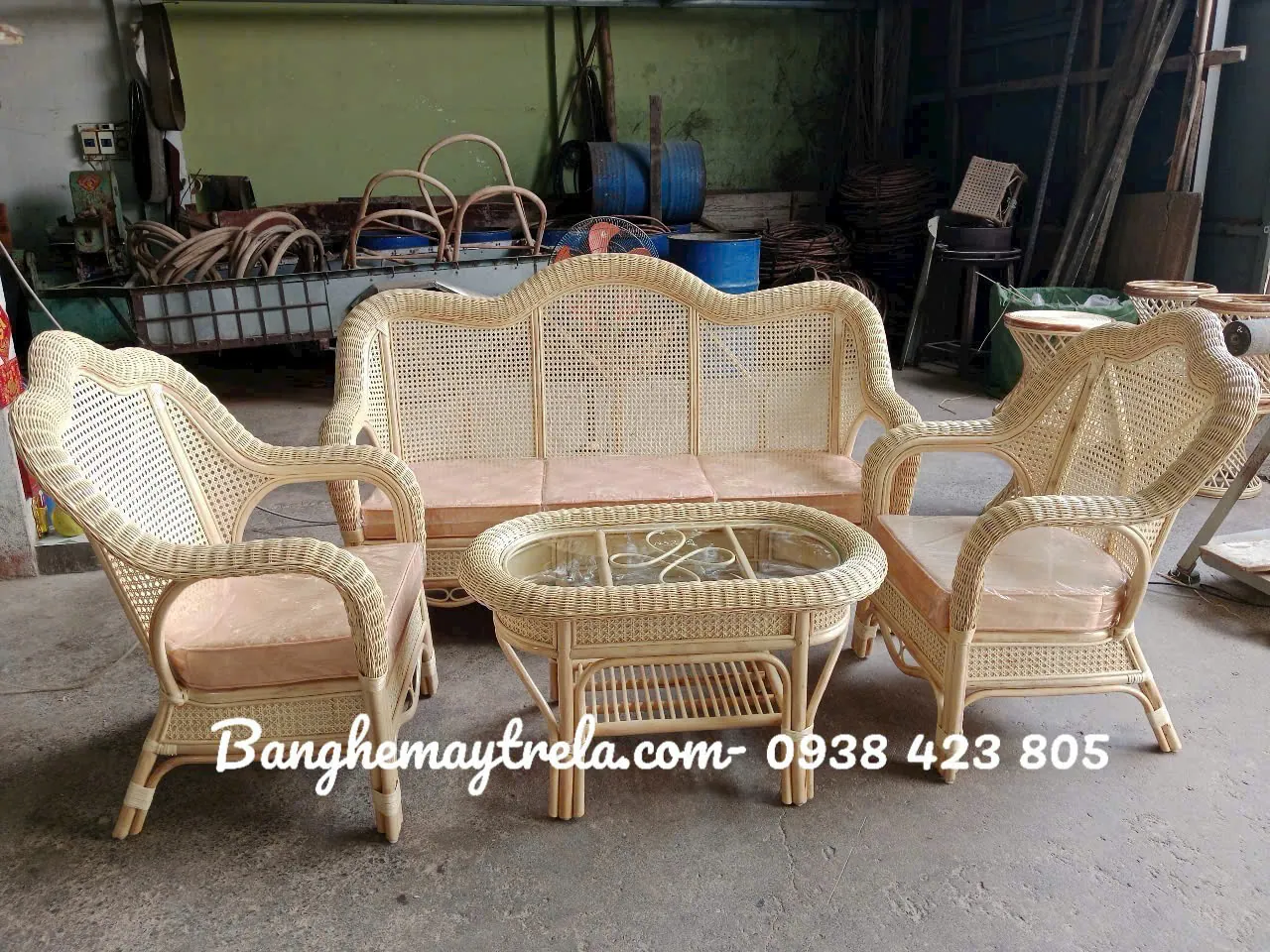 Sofa mây tự nhiên lưới mắt cáo- Bàn ghế mây tre