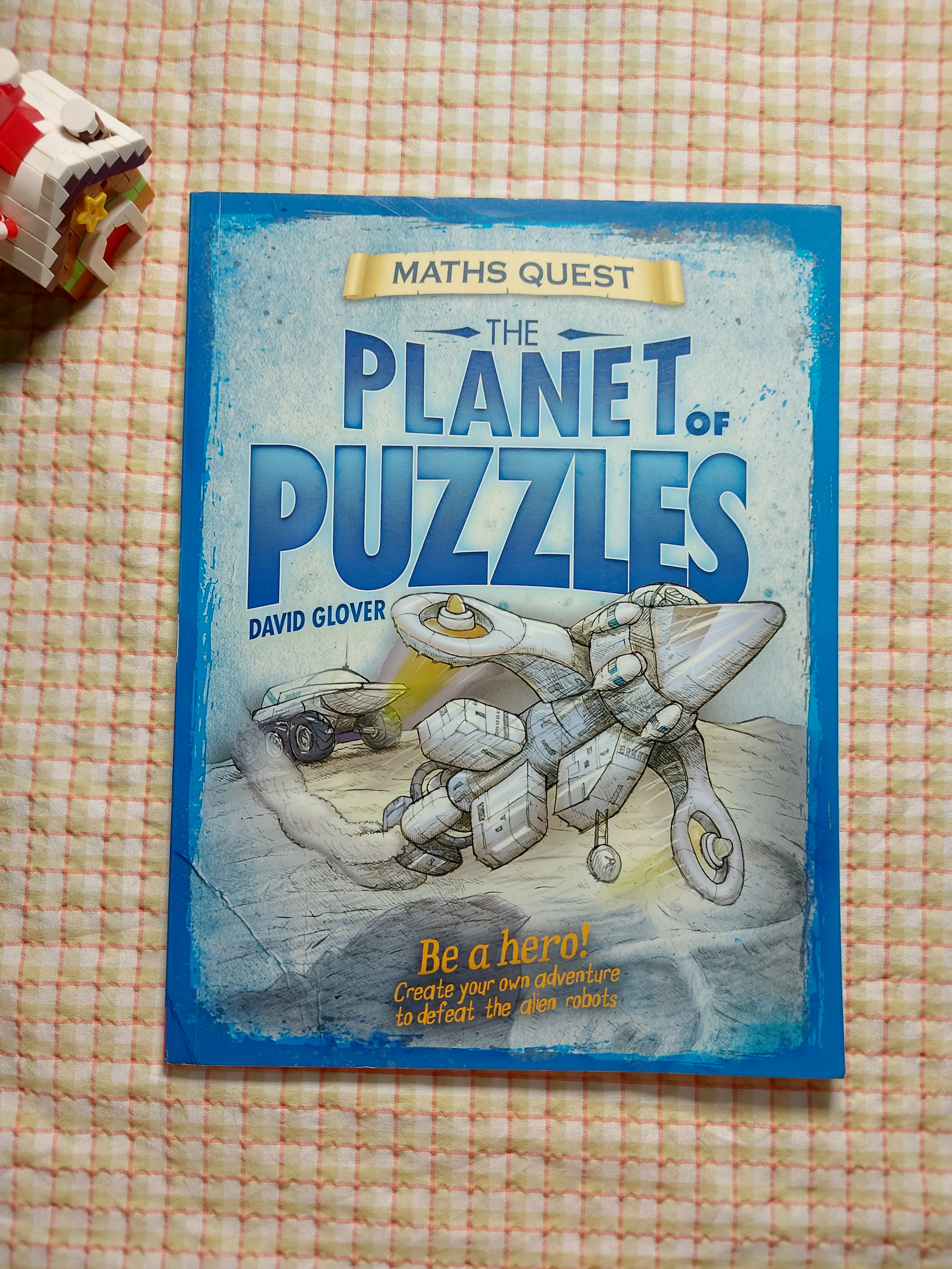 Maths Quest: The Planet of Puzzles – David Glover - Bìa mềm, khổ lớn