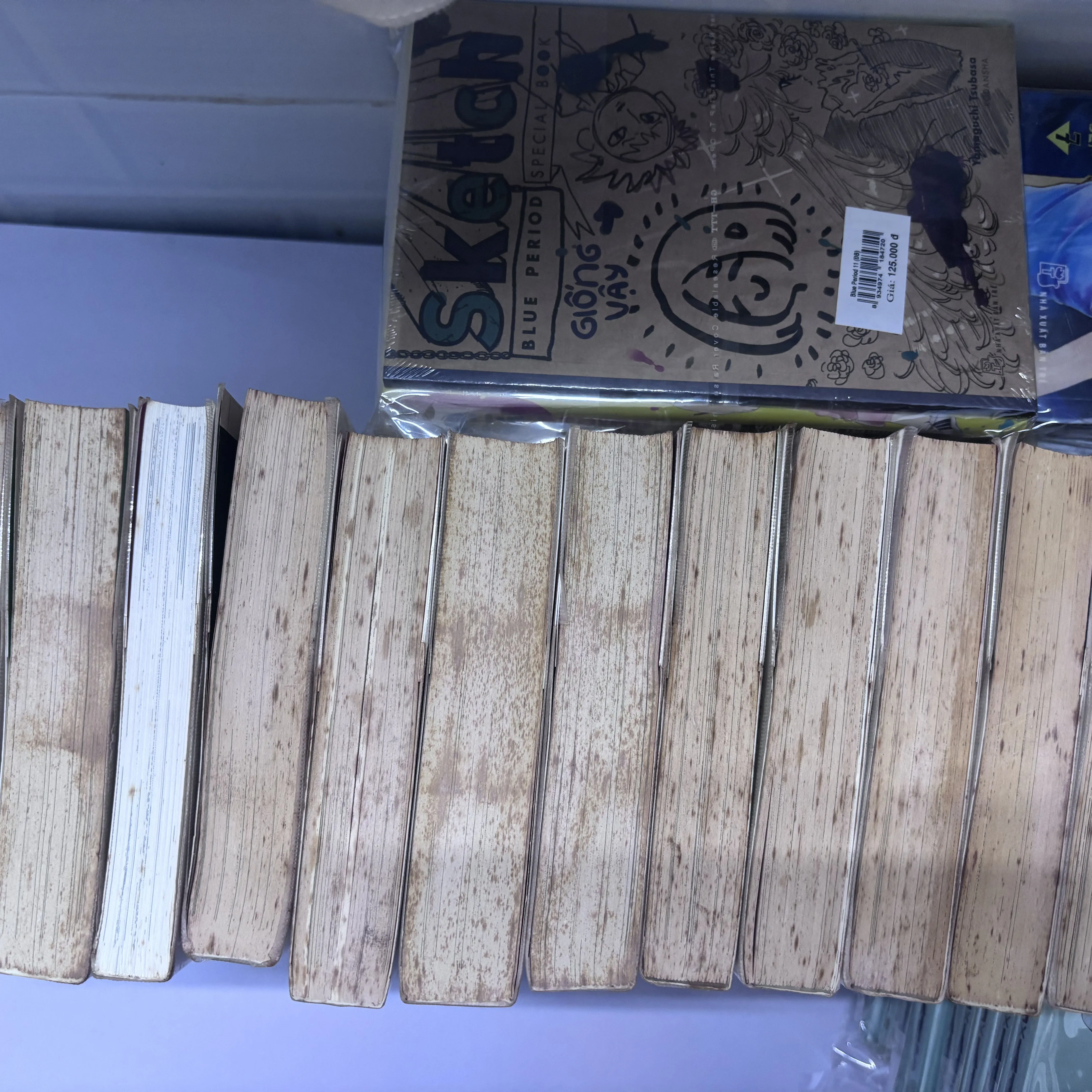 Truyện tranh - Touch full 12t (đủ bookmark) 995915