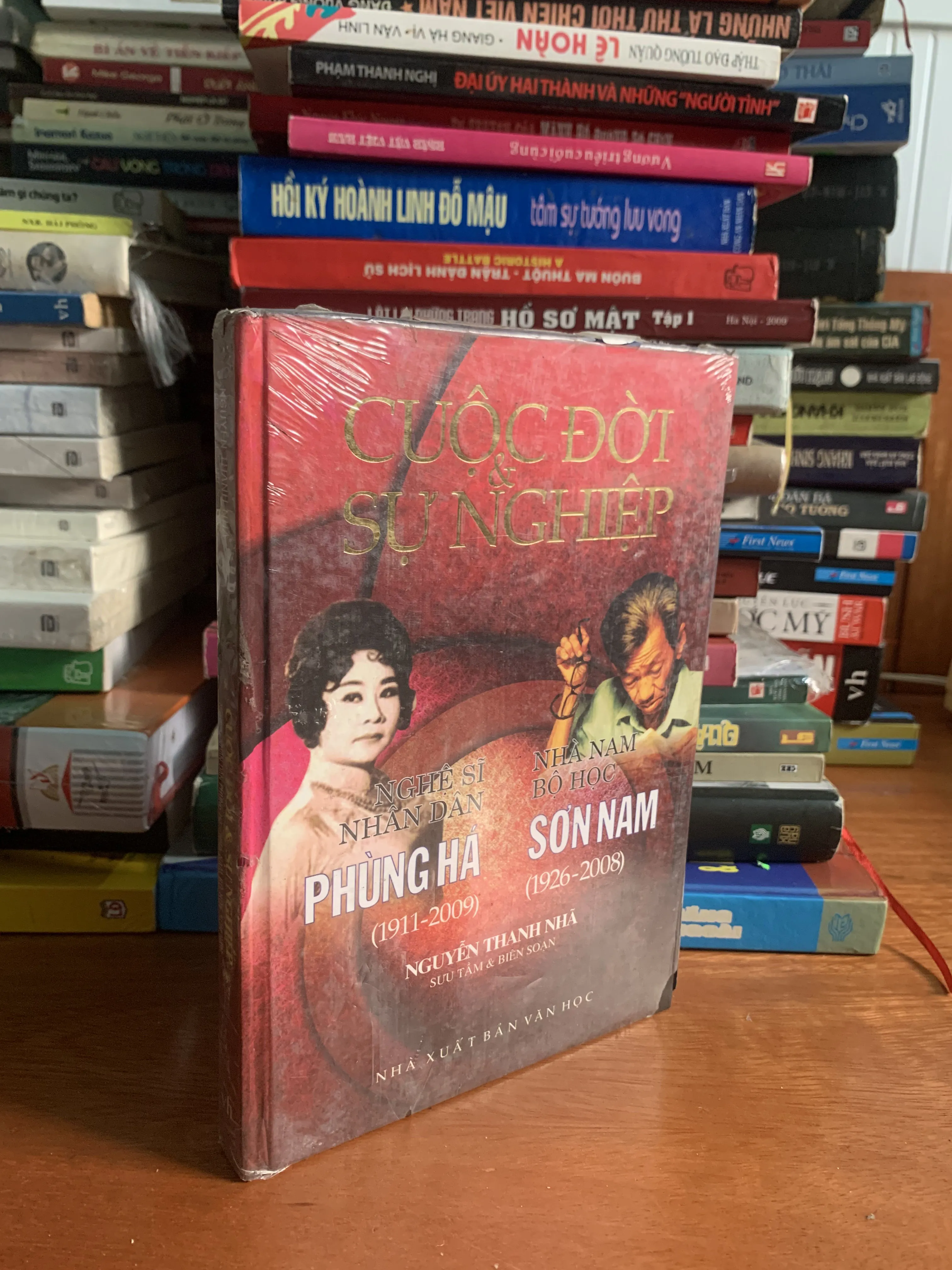 Cuộc đờ và sự nghiệp của Phùng Há và Sơn Nam