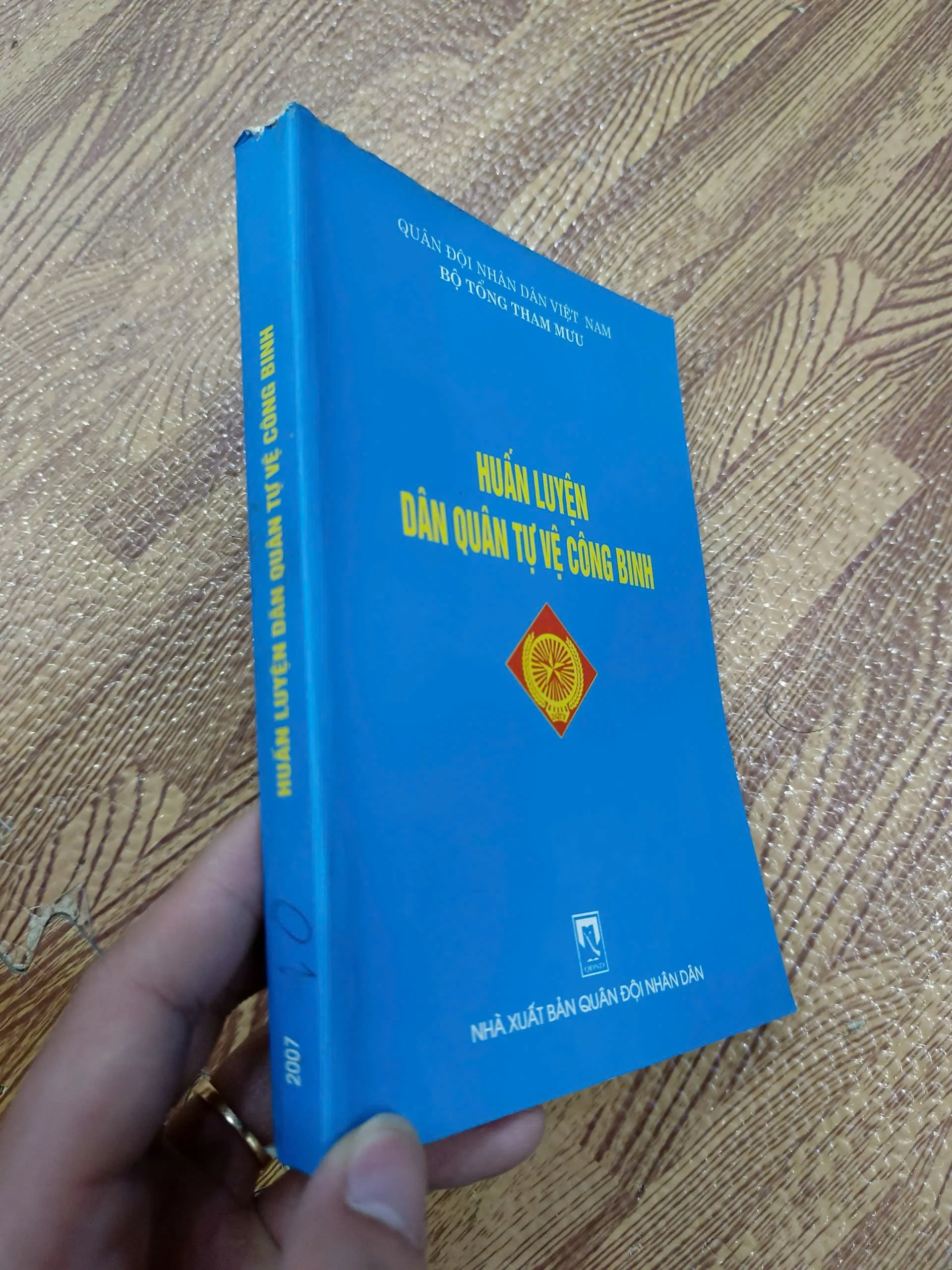 Huấn luyện dân quân tự vệ công binh