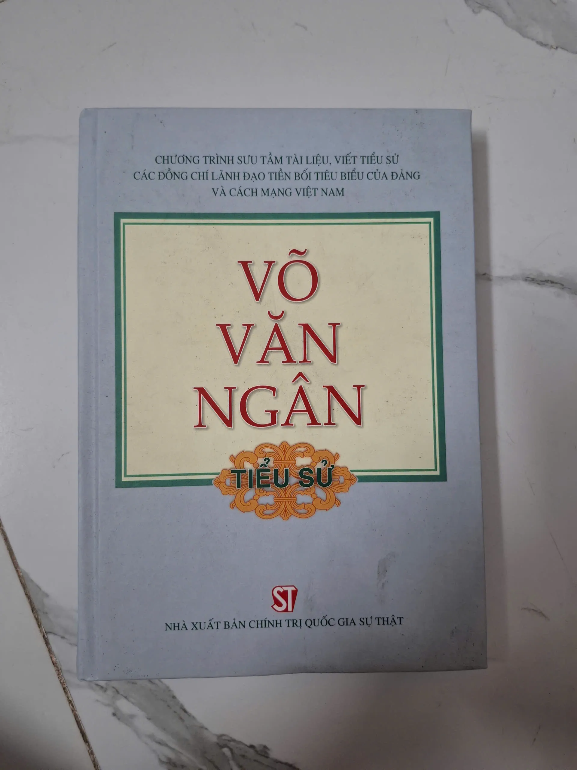 Võ Văn Ngân (Tiểu sử) - Nhiều tác giả - Tiểu sử / Lịch sử