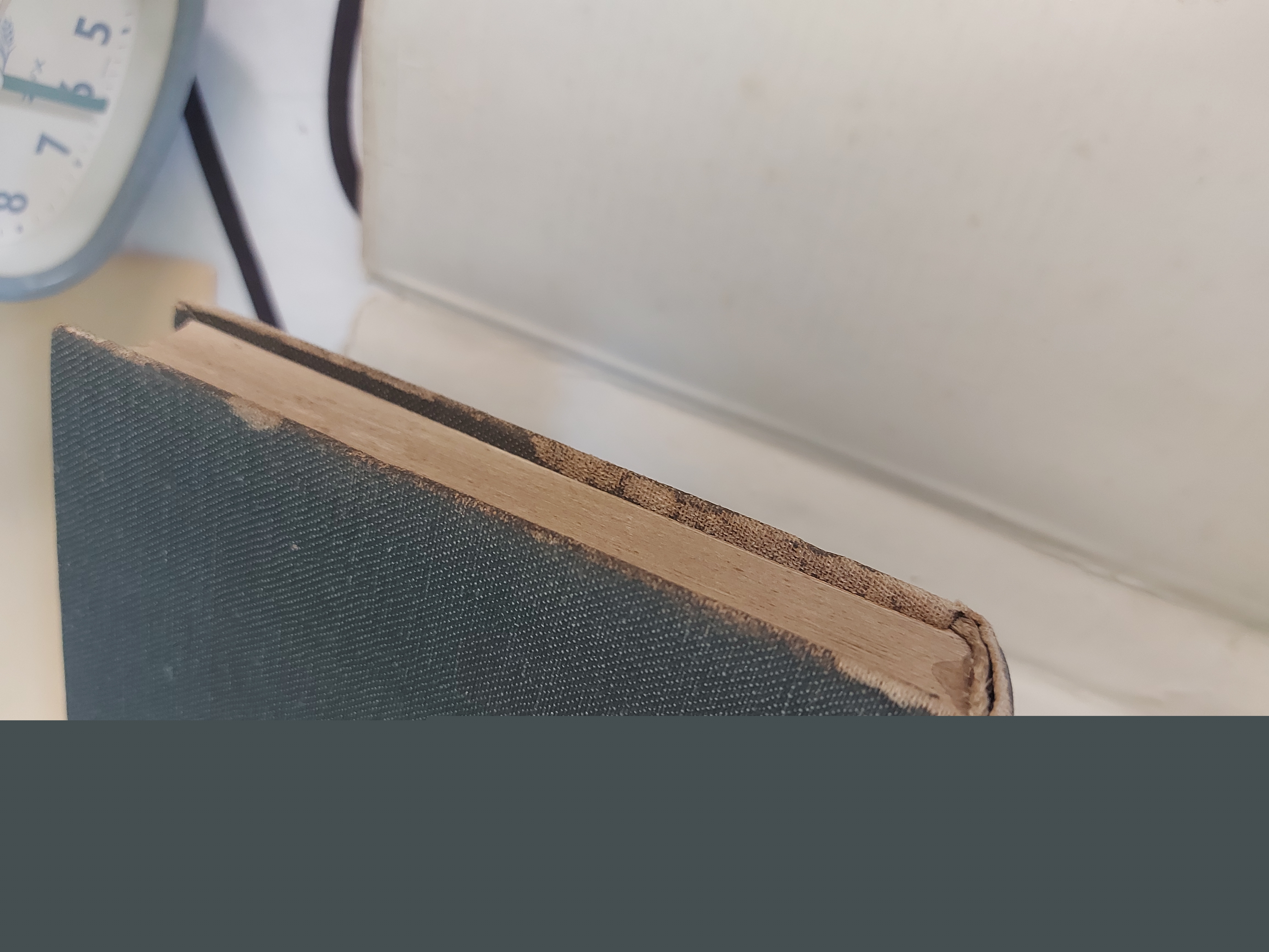 [Ngoại văn] - RESURRECTION - L. TOLSTOY 493449