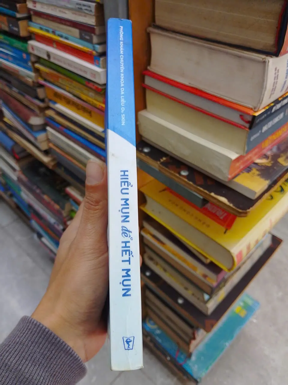 SÁCH HIỂU MỤN ĐỂ HẾT MỤN (B1) 706025