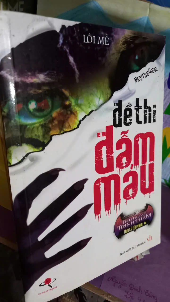 đề thi đẫm máu