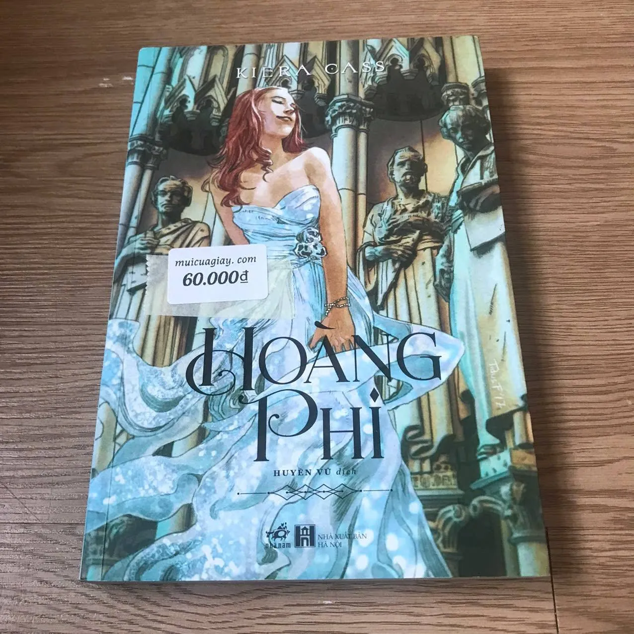 Hoàng phi - Kiera Cass