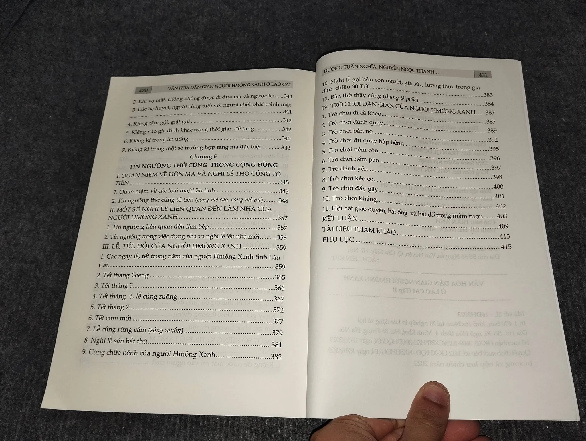 VĂN HOÁ DÂN GIAN NGƯỜI HMÔNG XANH Ở LÀO CAI TẬP 1 992541