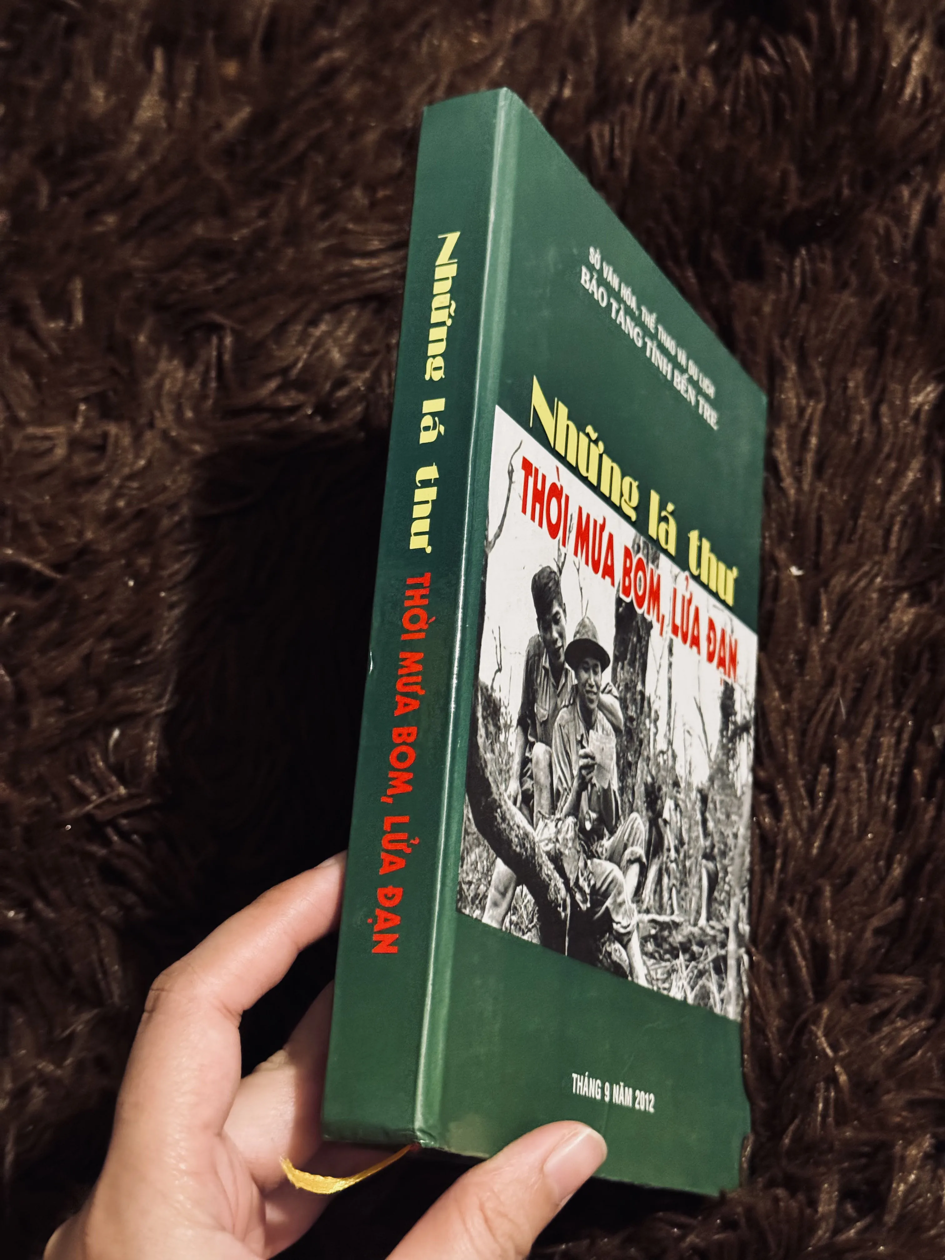 Những lá thư thời mưa bom, lửa đạn 1001366