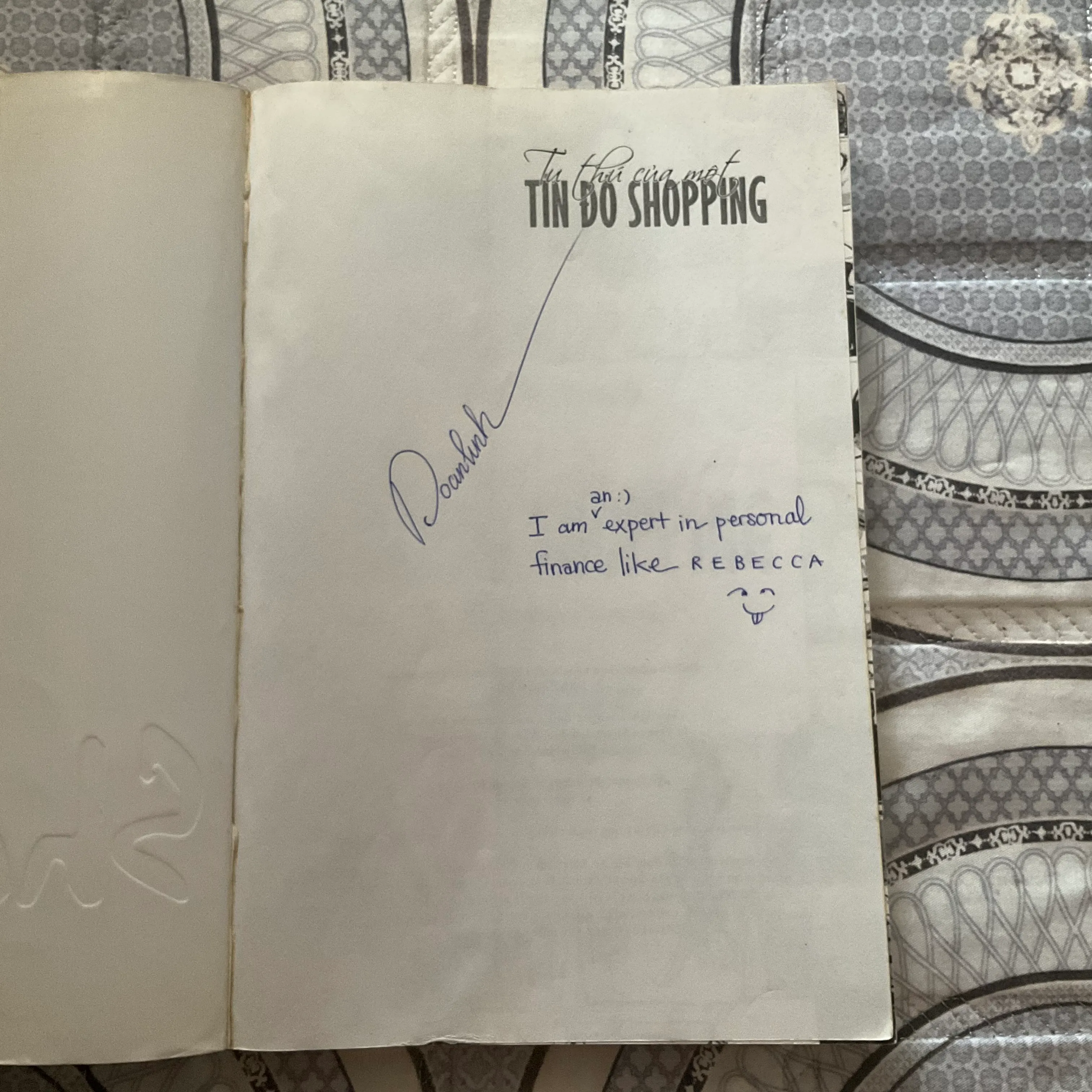 Sách Tự Thú của một Tin Đồ Shopping - Sophie Kinsella mới 90% 599083