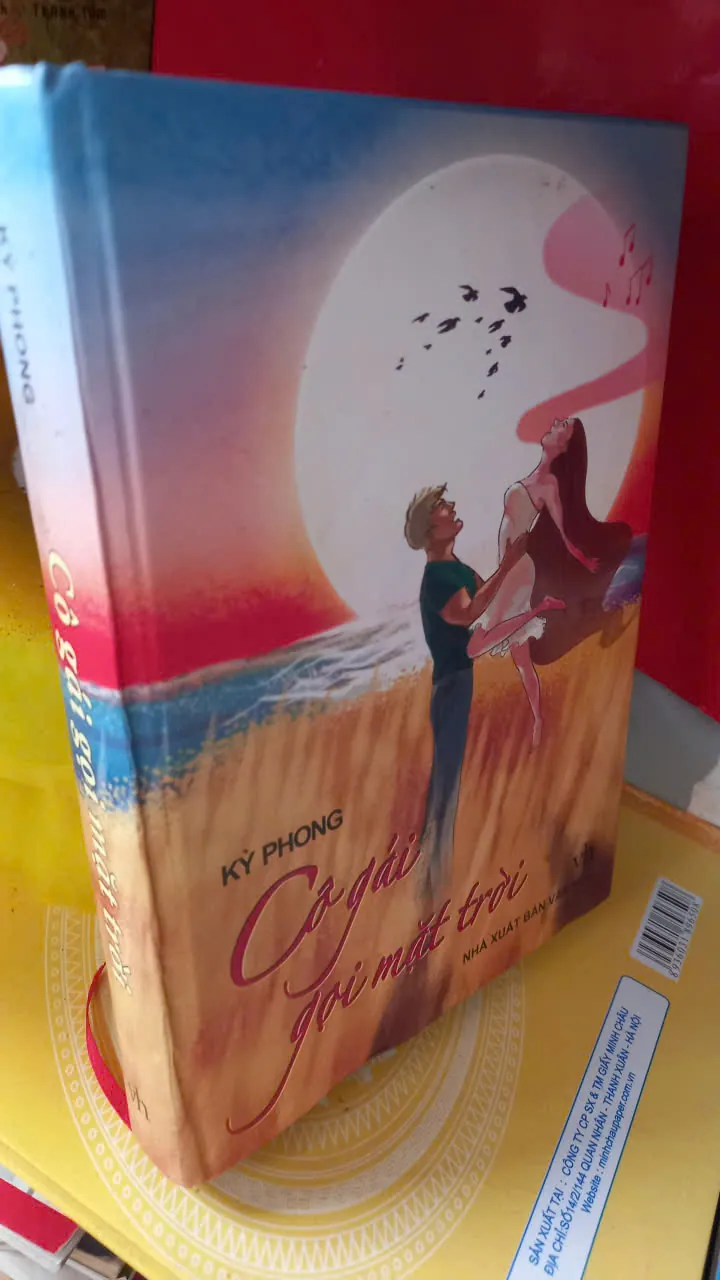 cô gái gọi mặt trời