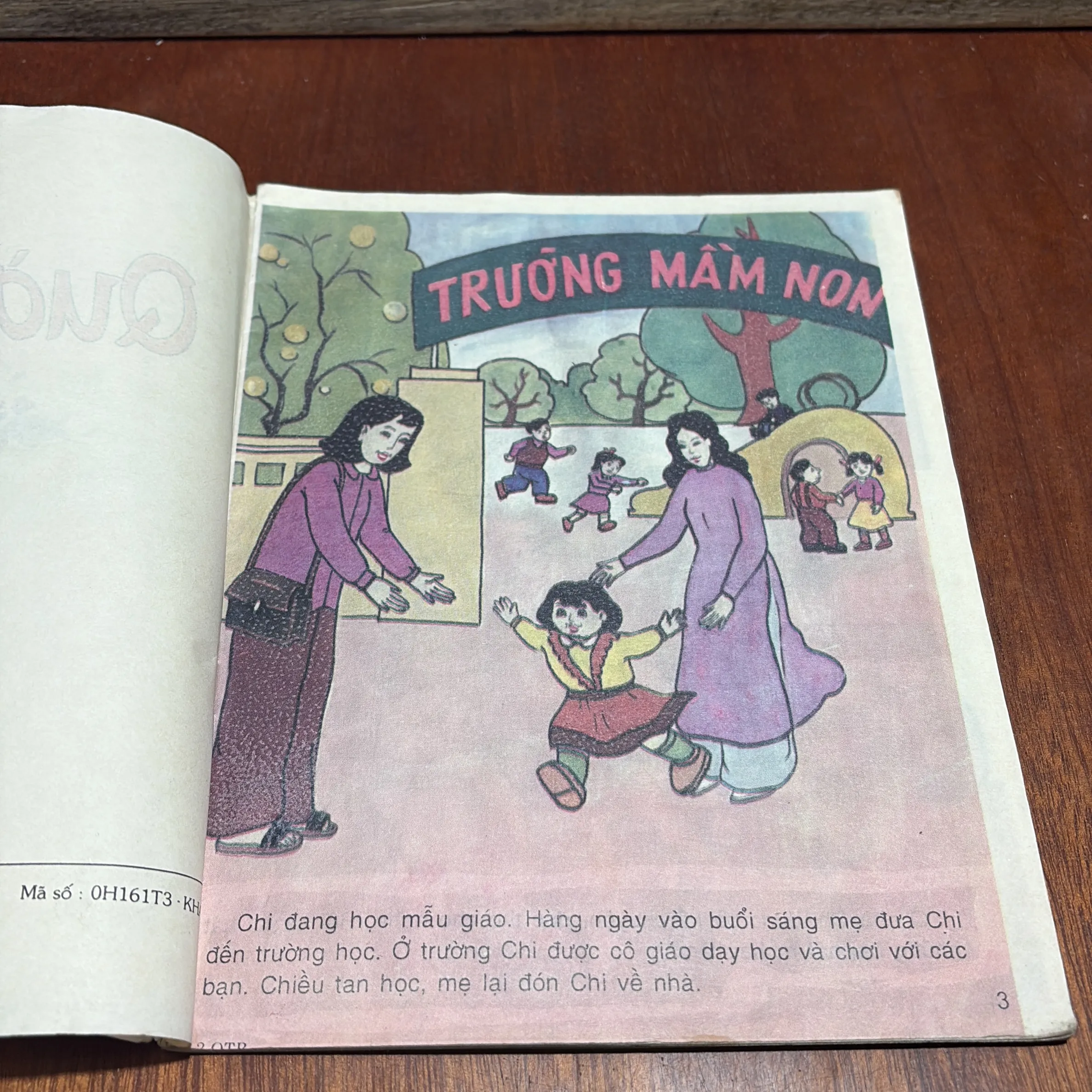 II Sách Thiếu Nhi: Quà Tặng Bà - 2003 1009721