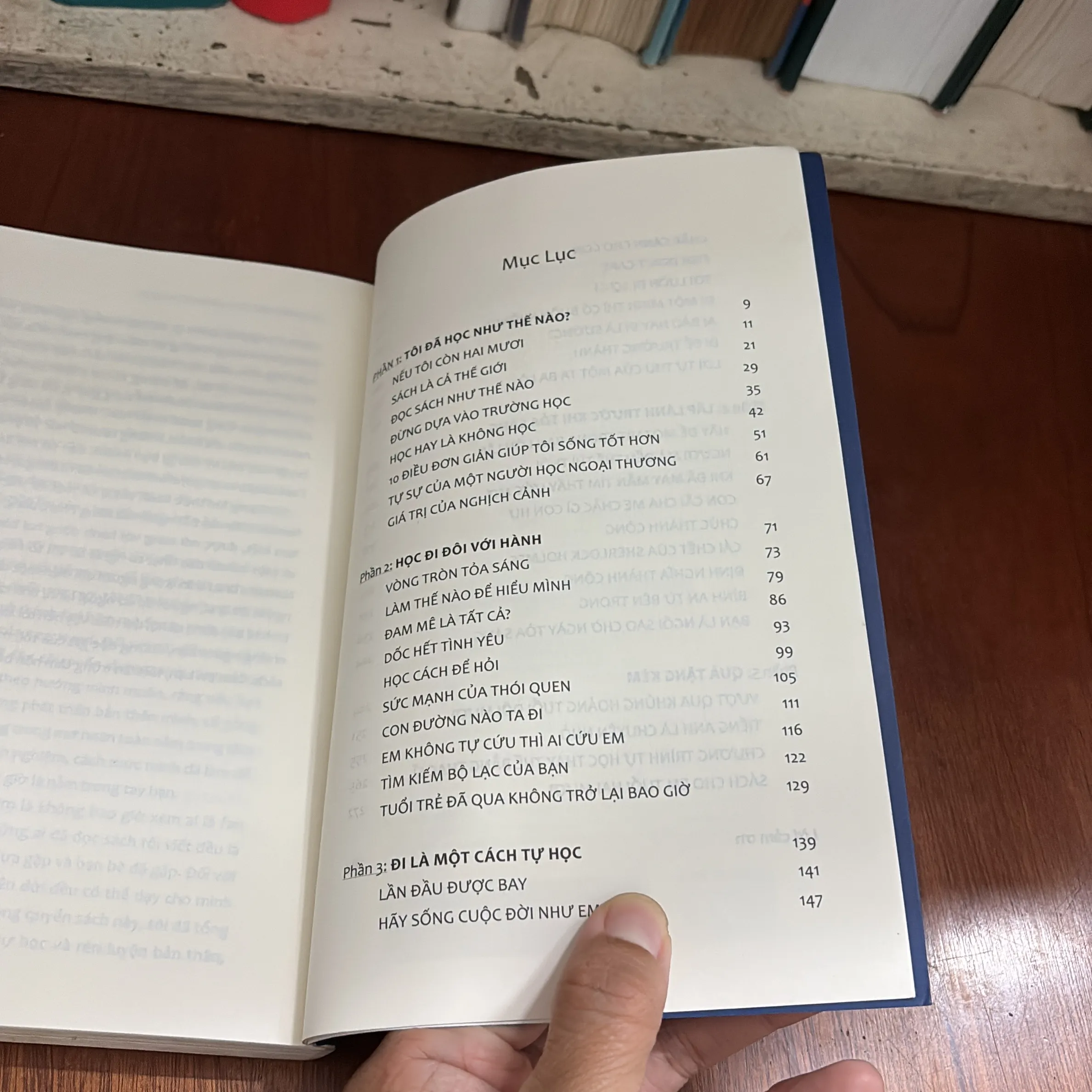II Sách Kỹ Năng: Tuổi Trẻ Đáng Giá Bao Nhiêu? - ROSIE NGUYỄN - 2017 640133