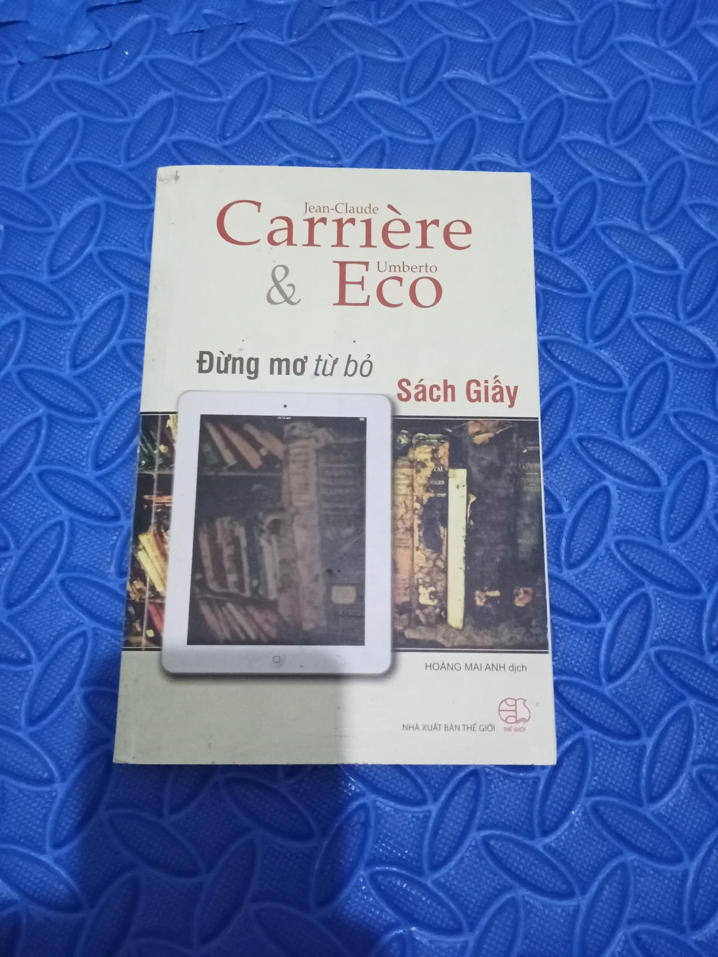 Đừng Mơ Từ Bỏ Sách Giấy