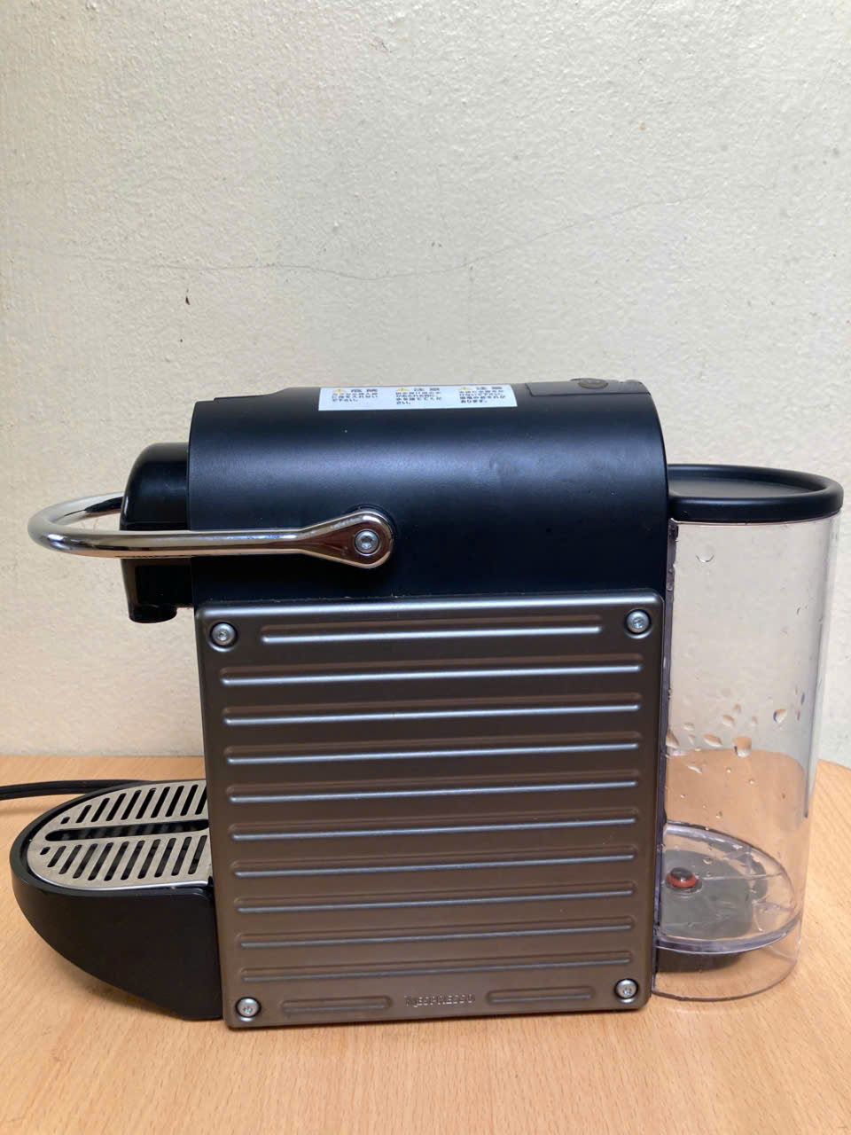 Máy pha cafe viên nén Nespresso Pixie .Thụy sĩ 531251