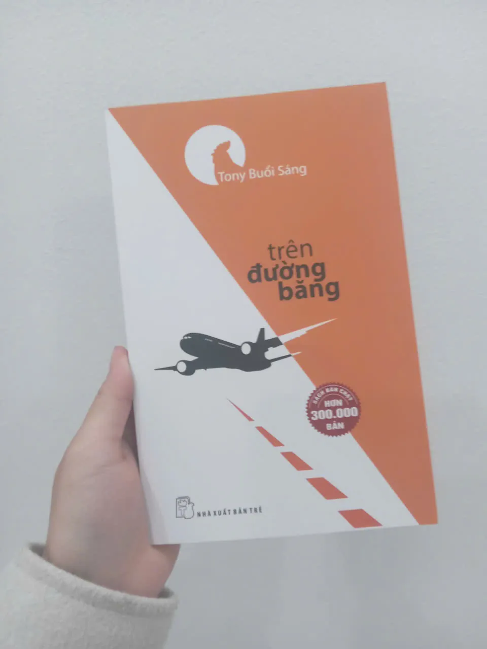 Trên dường băng