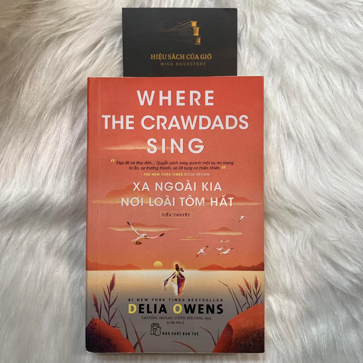 Xa ngoài kia nơi loài tôm hát - Delia Owens