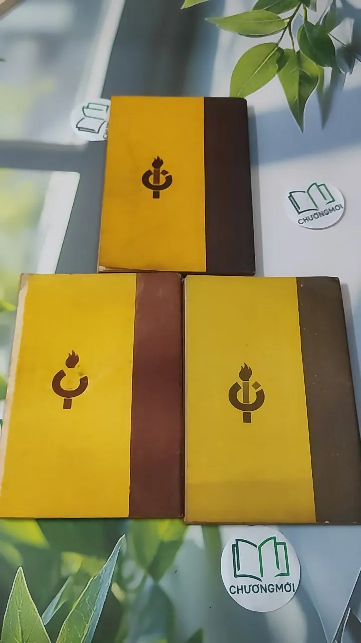 [MIỄN PHÍ BỌC SÁCH] [XƯA] Modern American English - Book One, Book Two, Book Three (1962) - Robert J. Dixson 997835