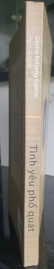 Sách Tình yêu phổ quát của Geshe Kelsang GyatsoĐ 640709