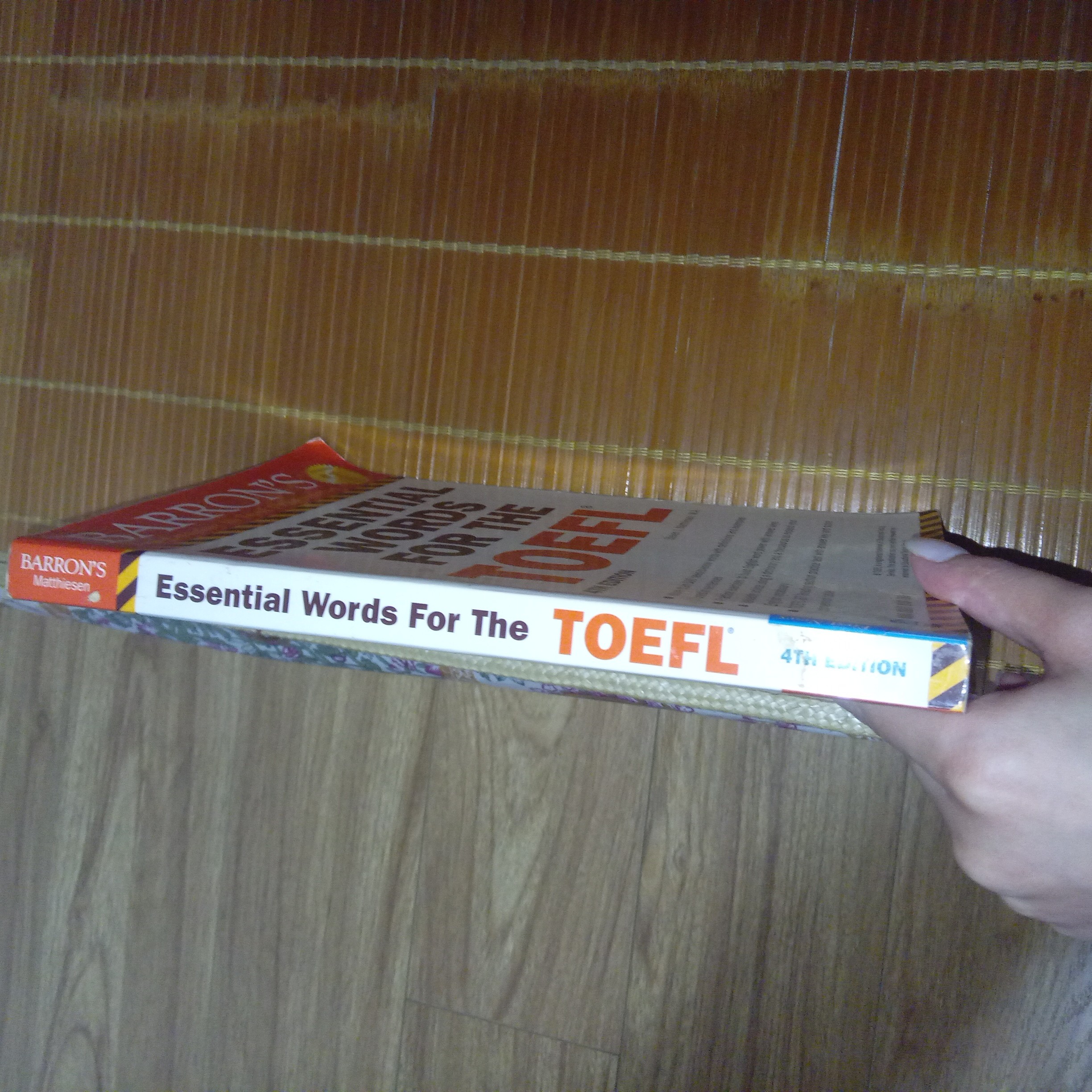 Sách tiếng anh Dành cho người thi TOEFl  279319