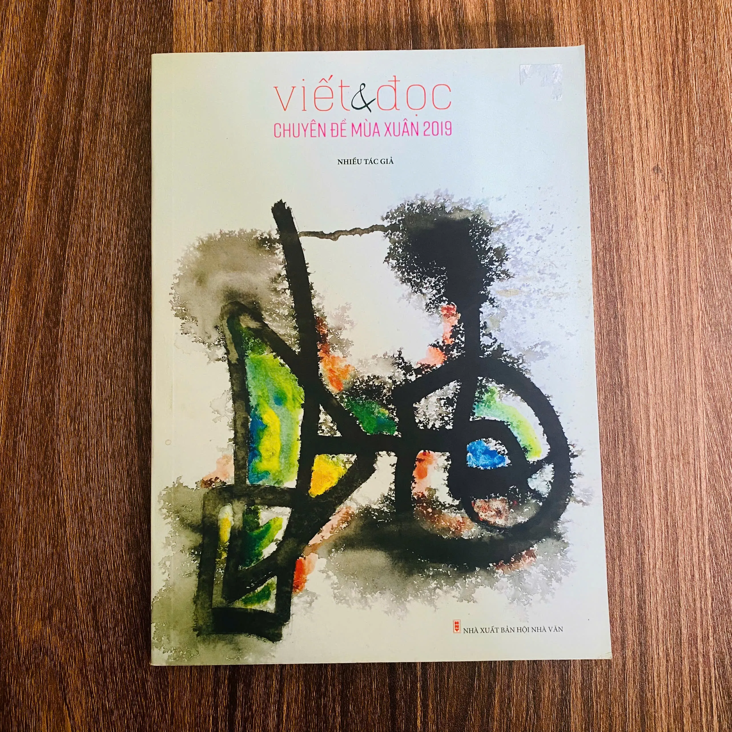 Viết & Đọc - Chuyên đề số mùa xuân 2019 - Nhiều tác giả#HATRA
