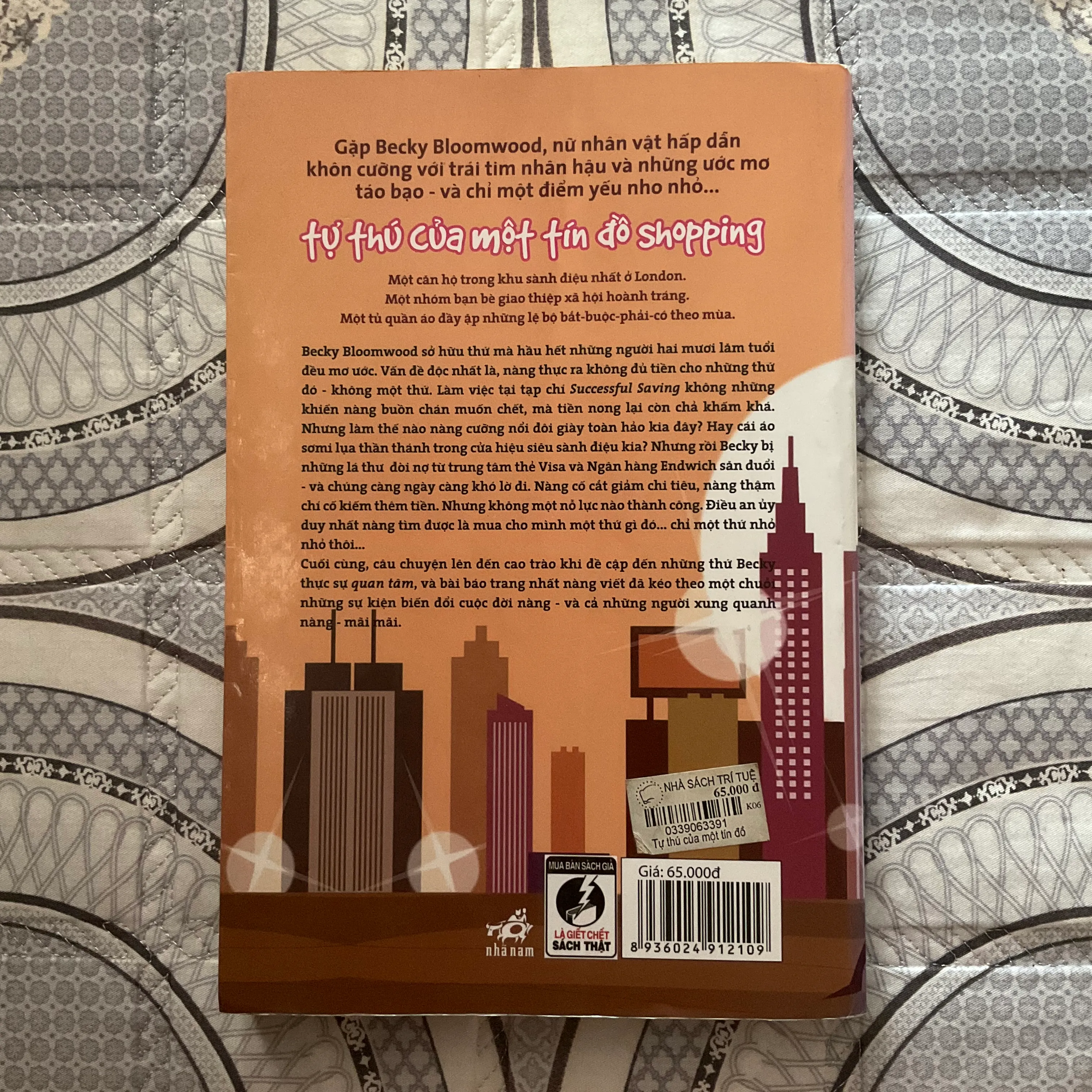 Sách Tự Thú của một Tin Đồ Shopping - Sophie Kinsella mới 90% 599083