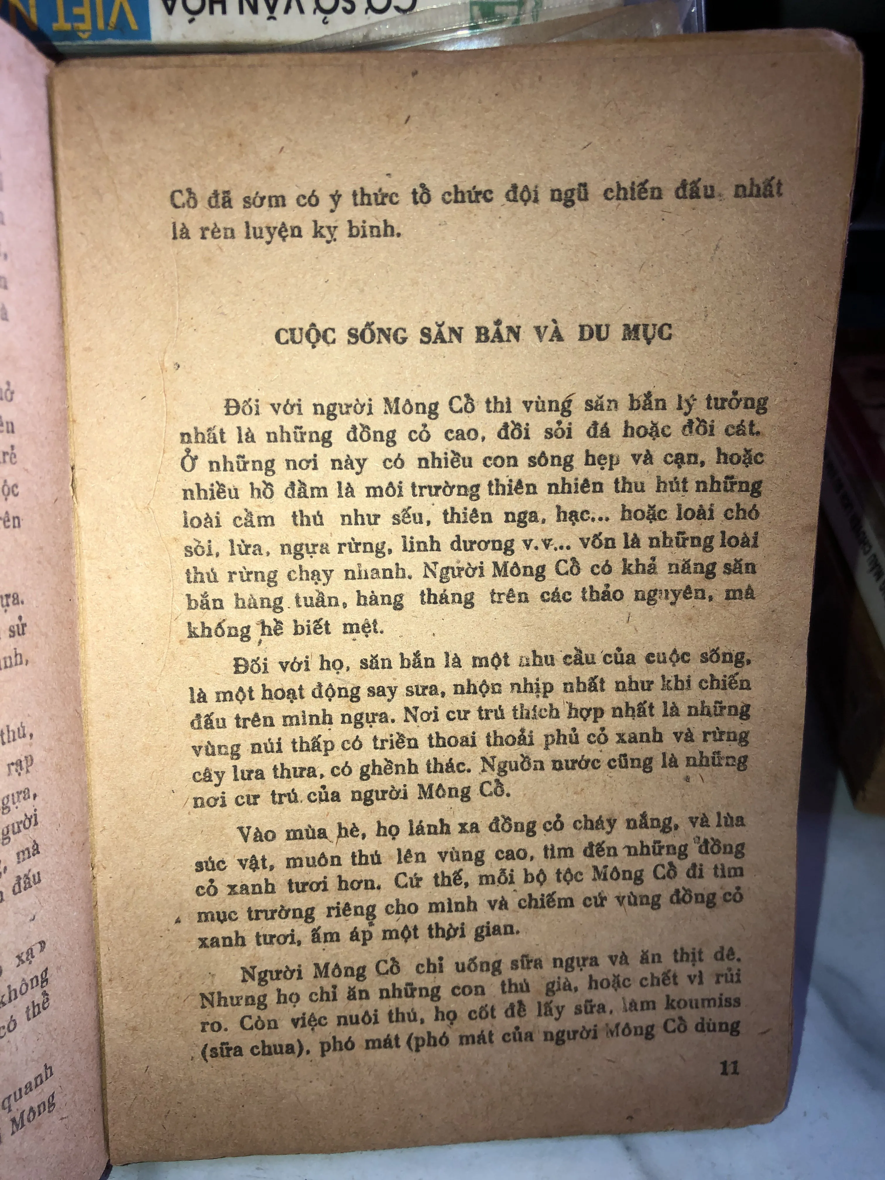 Thành Cát Tư Hãn - vó ngựa trường chinh  1001238