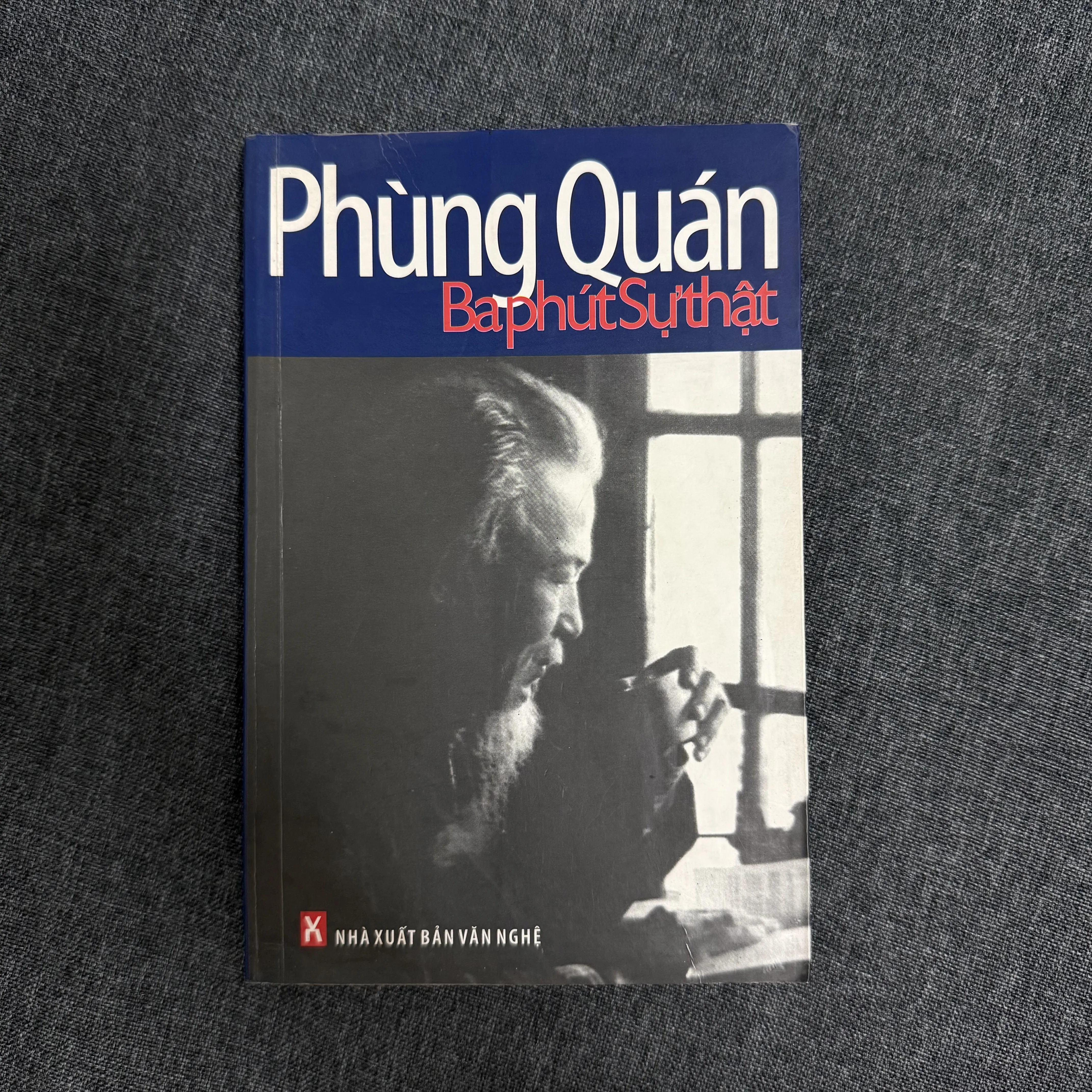 Ba phút sự thật - Phùng Quán
