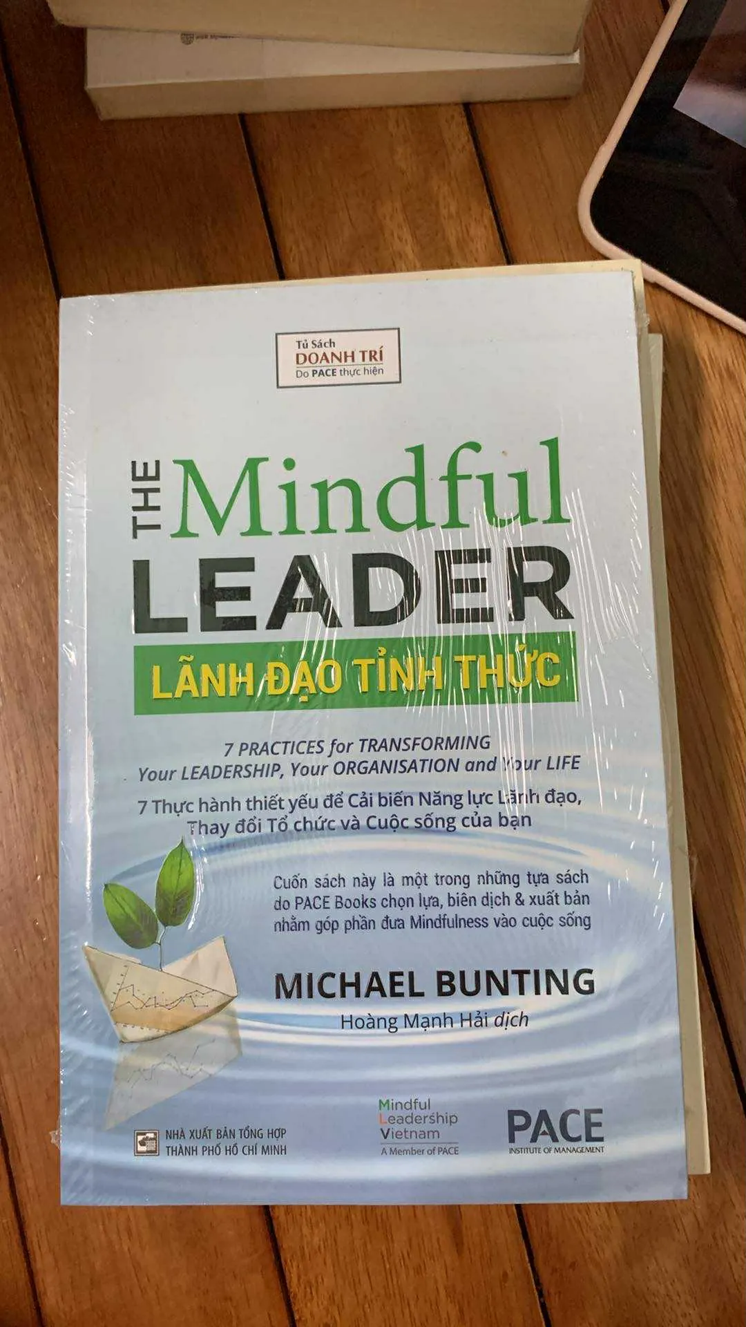 Lãnh đạo tỉnh thức 