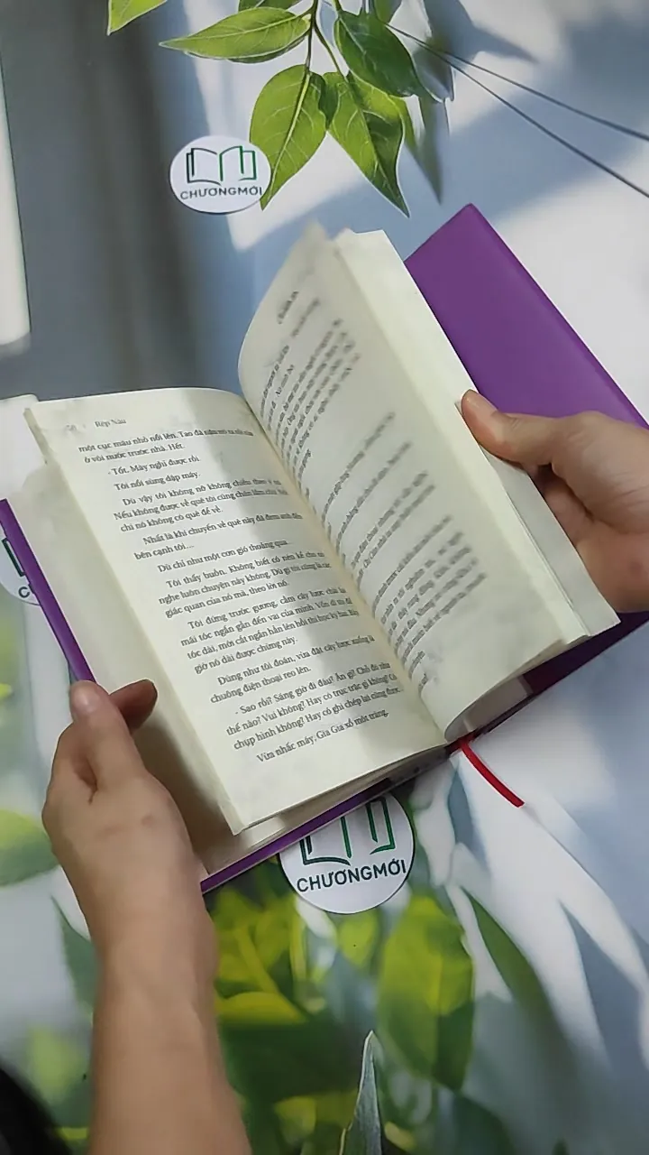 [MIỄN PHÍ BỌC SÁCH] Truyện Ngắn Con Bướm Tím - Rệp Nâu 750815