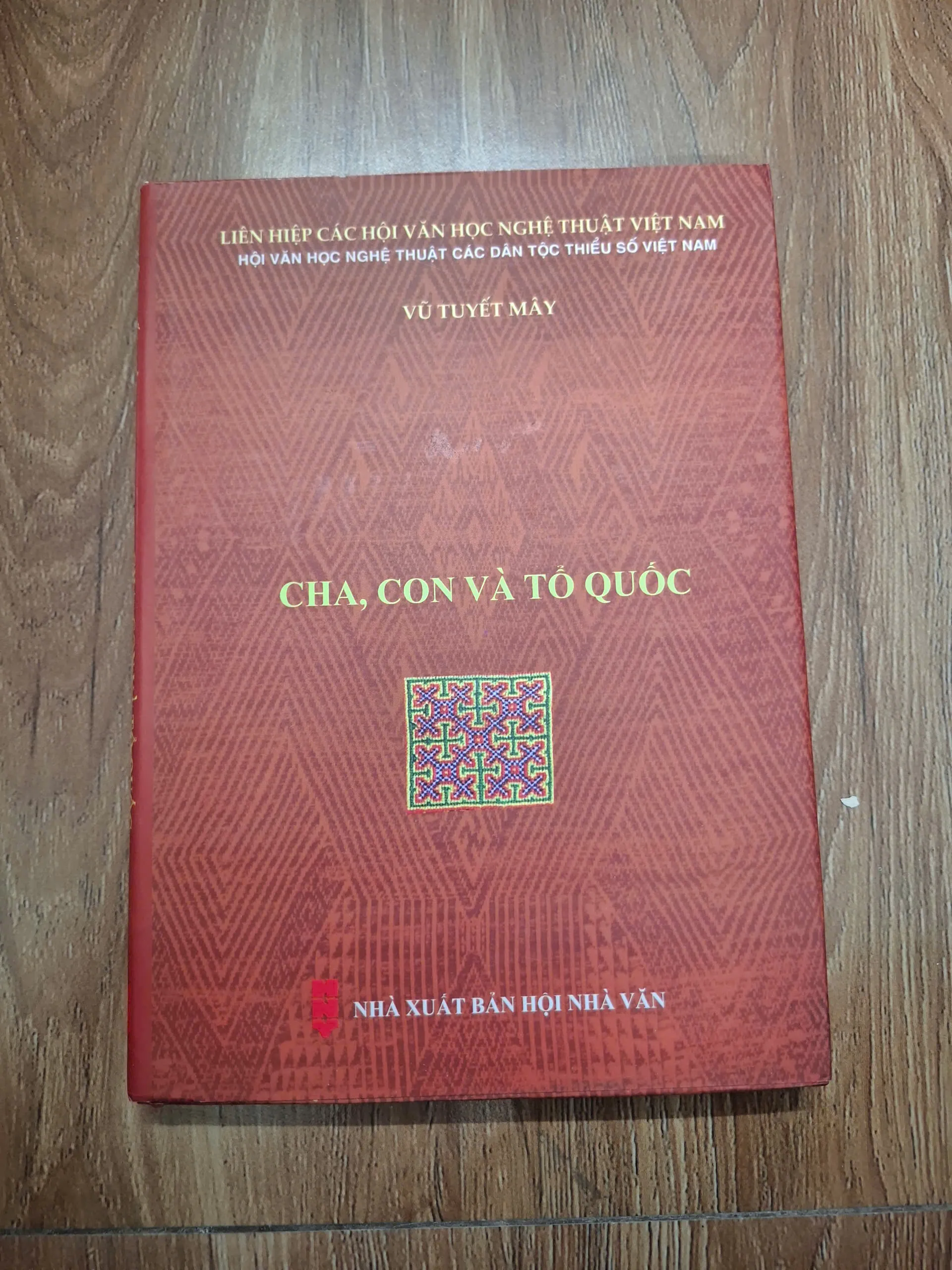 Cha, Con Và Tổ Quốc - Vũ Tuyết Mây - Văn học dân tộc