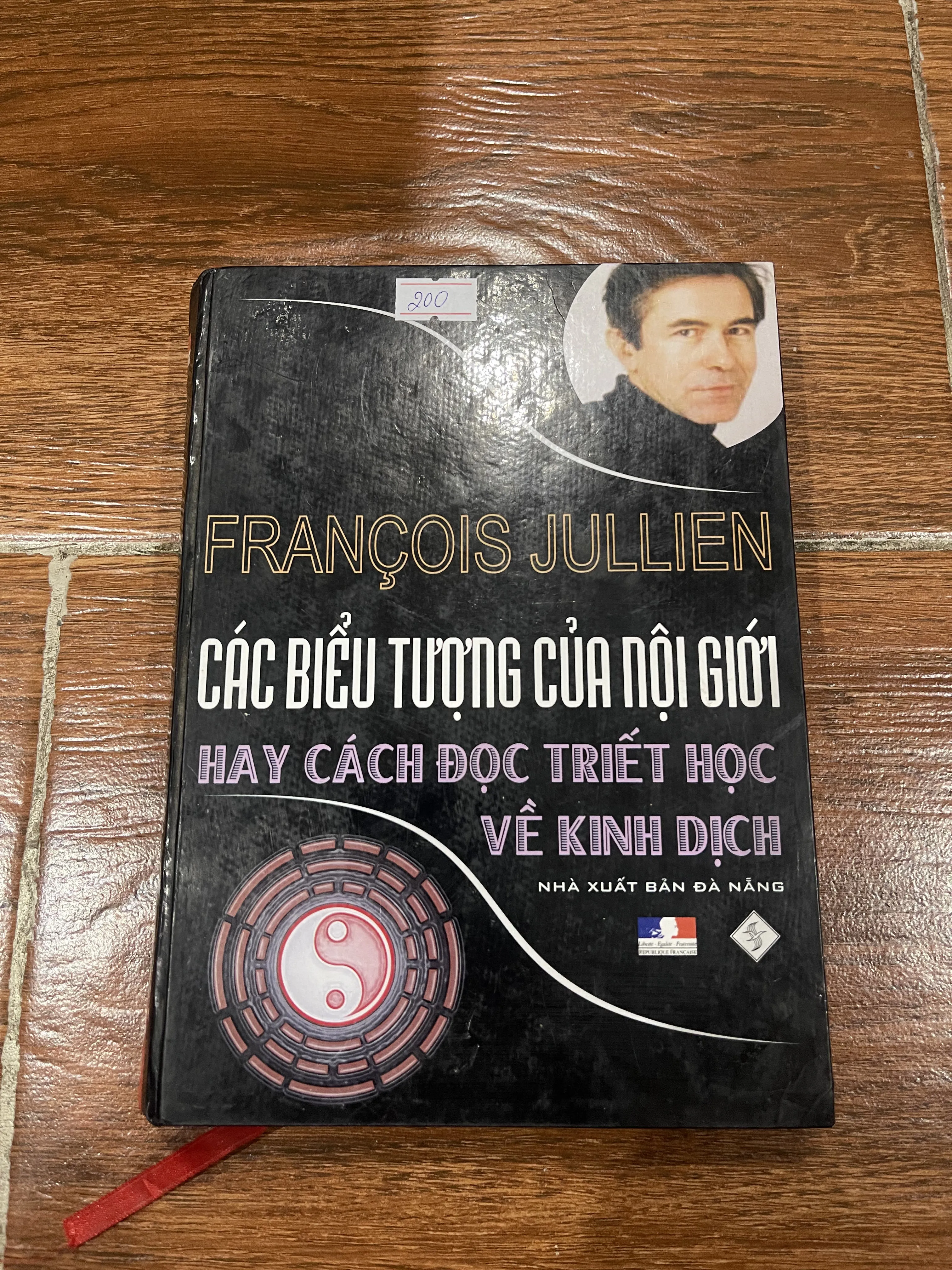 Các biểu tượng của nội giới hay cách đọc triết học và kinh dịch - Francois Jullien (8)