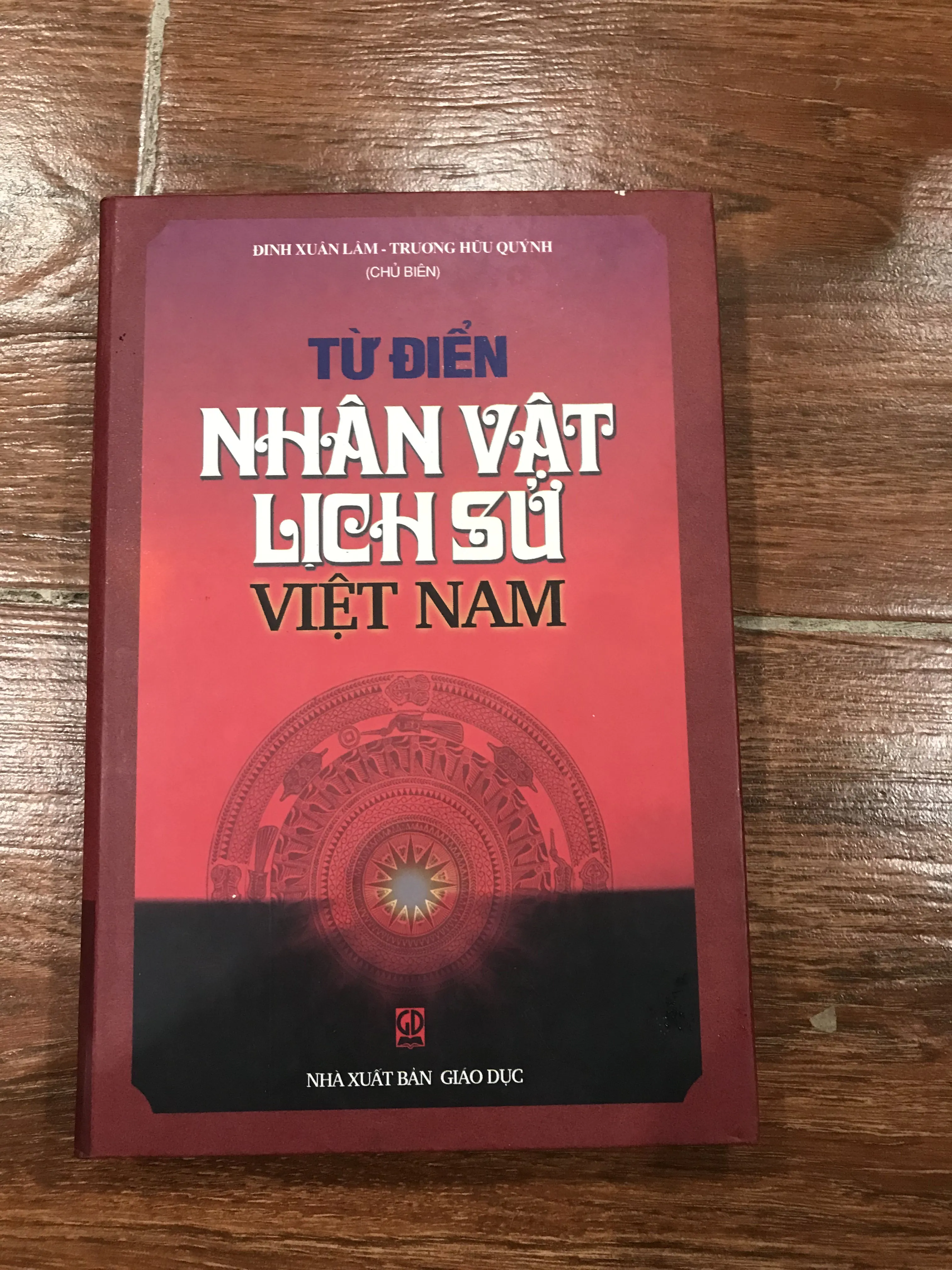 Từ điển nhân vật lịch sử Việt Nam (t4)