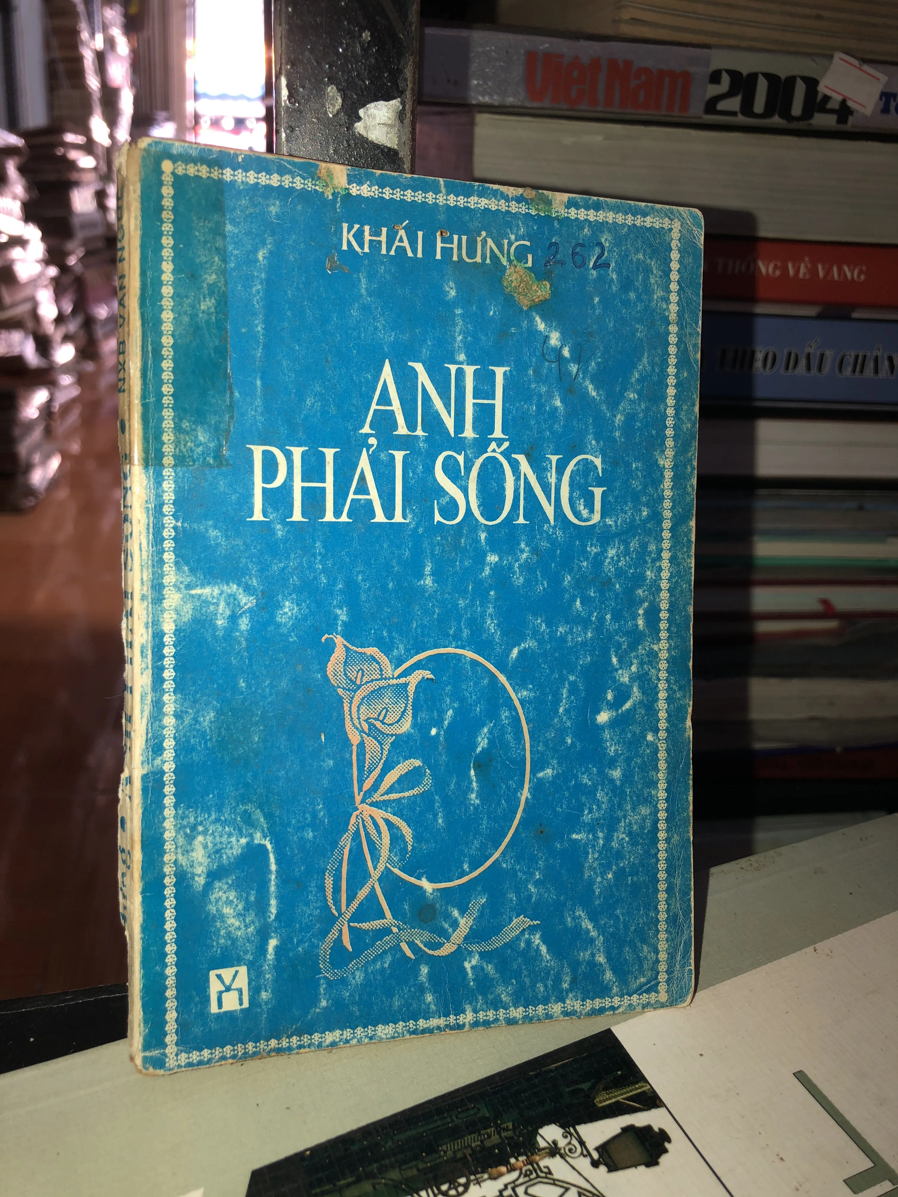 Anh phải sống - Khái Hưng