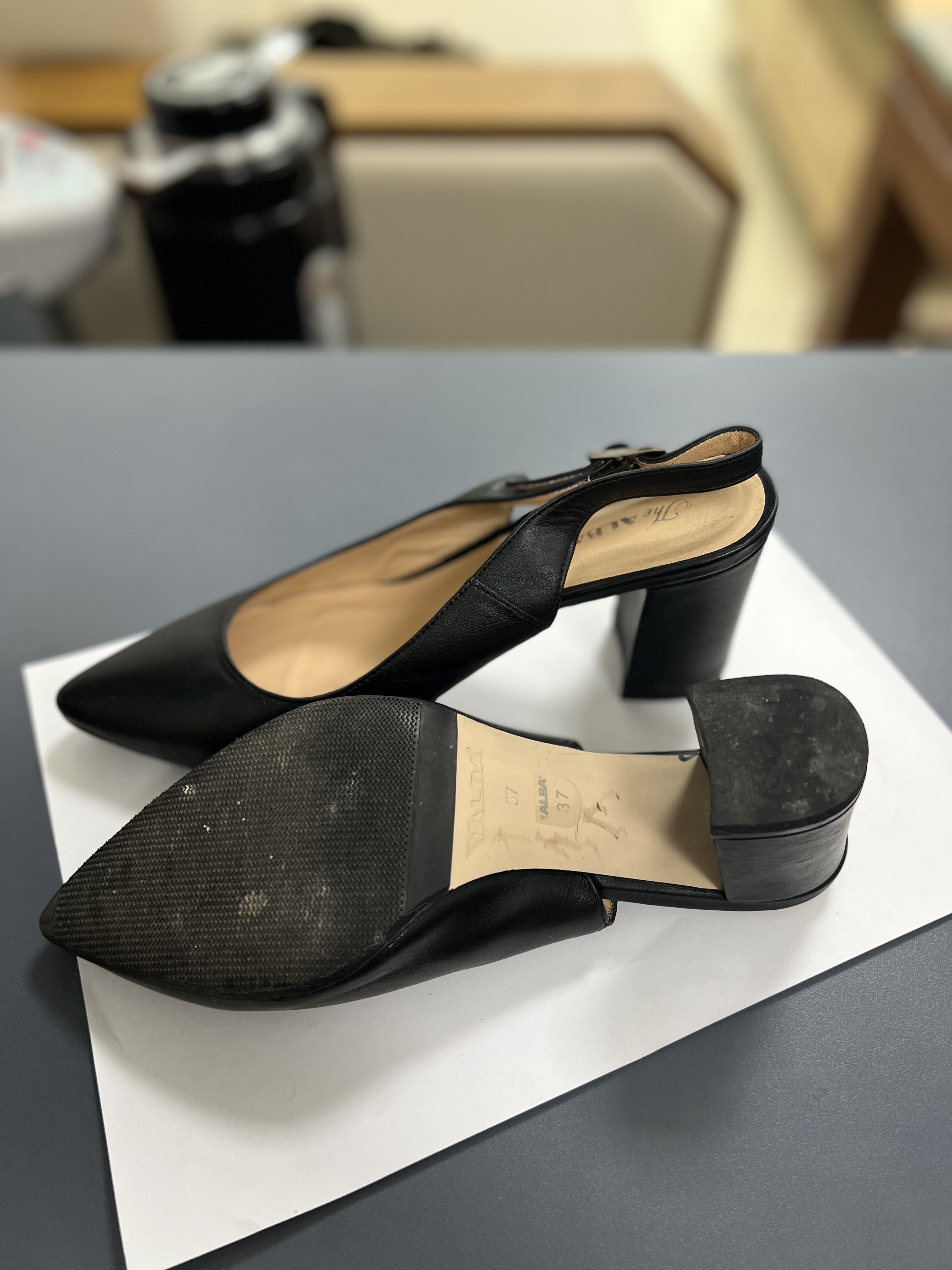 Giầy ALBA size 37 chính hiệu, đã được dán đế 353527