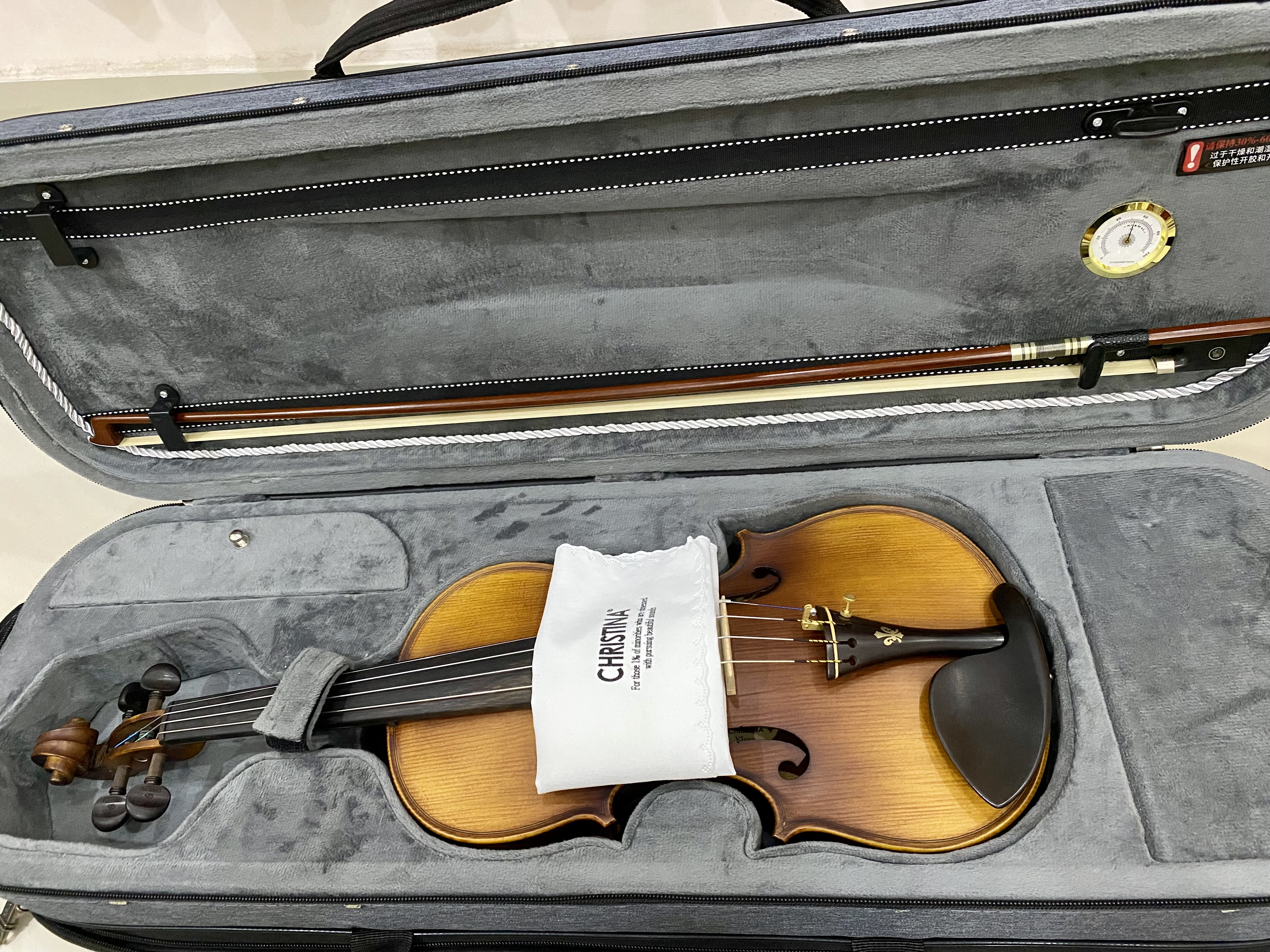 Violin Christina V05 4/4 như mới