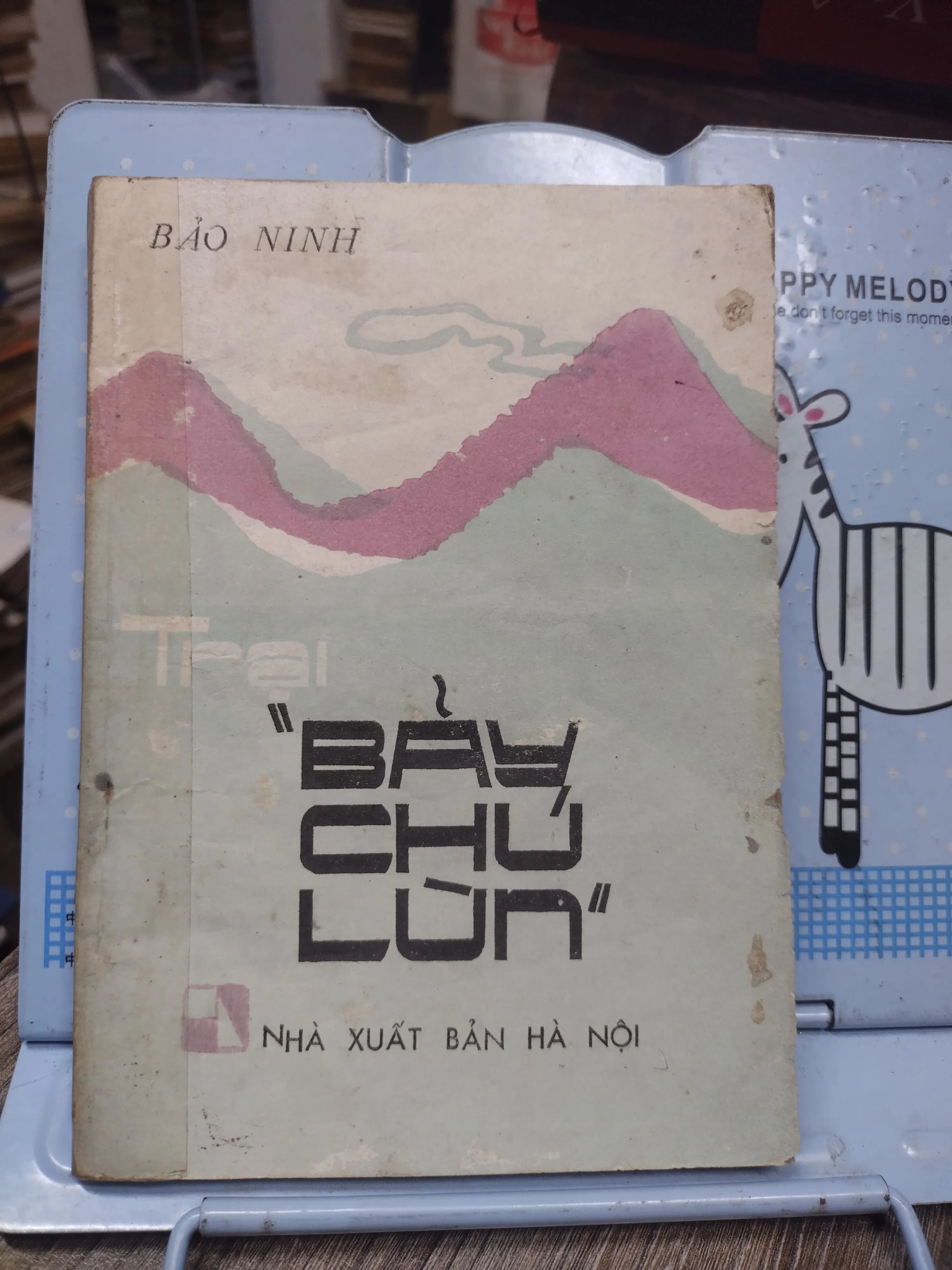 Sách: Bảy Chú Lun - TG: Bảo Ninh (A2)