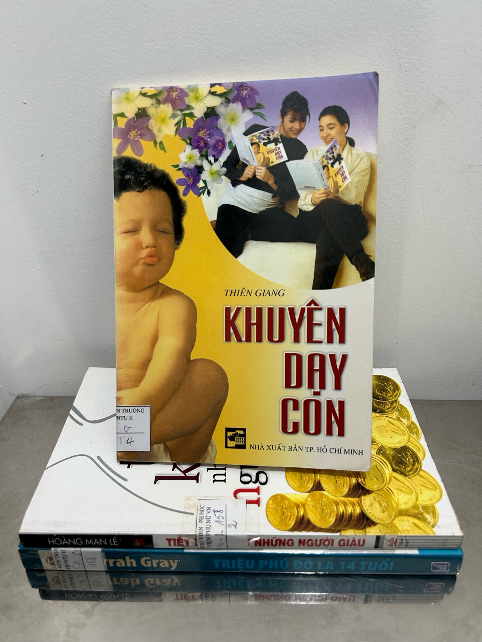Khuyên dạy con 